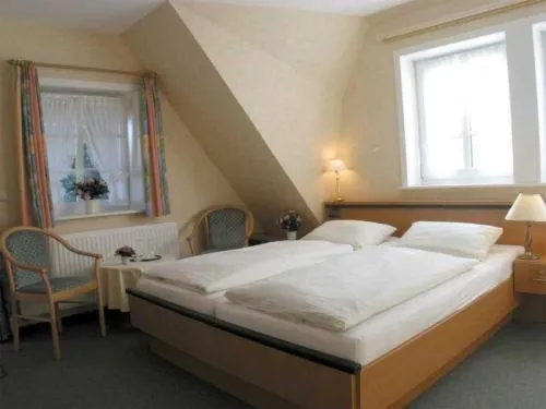 Bedroom, Bed in Undeloher Hof