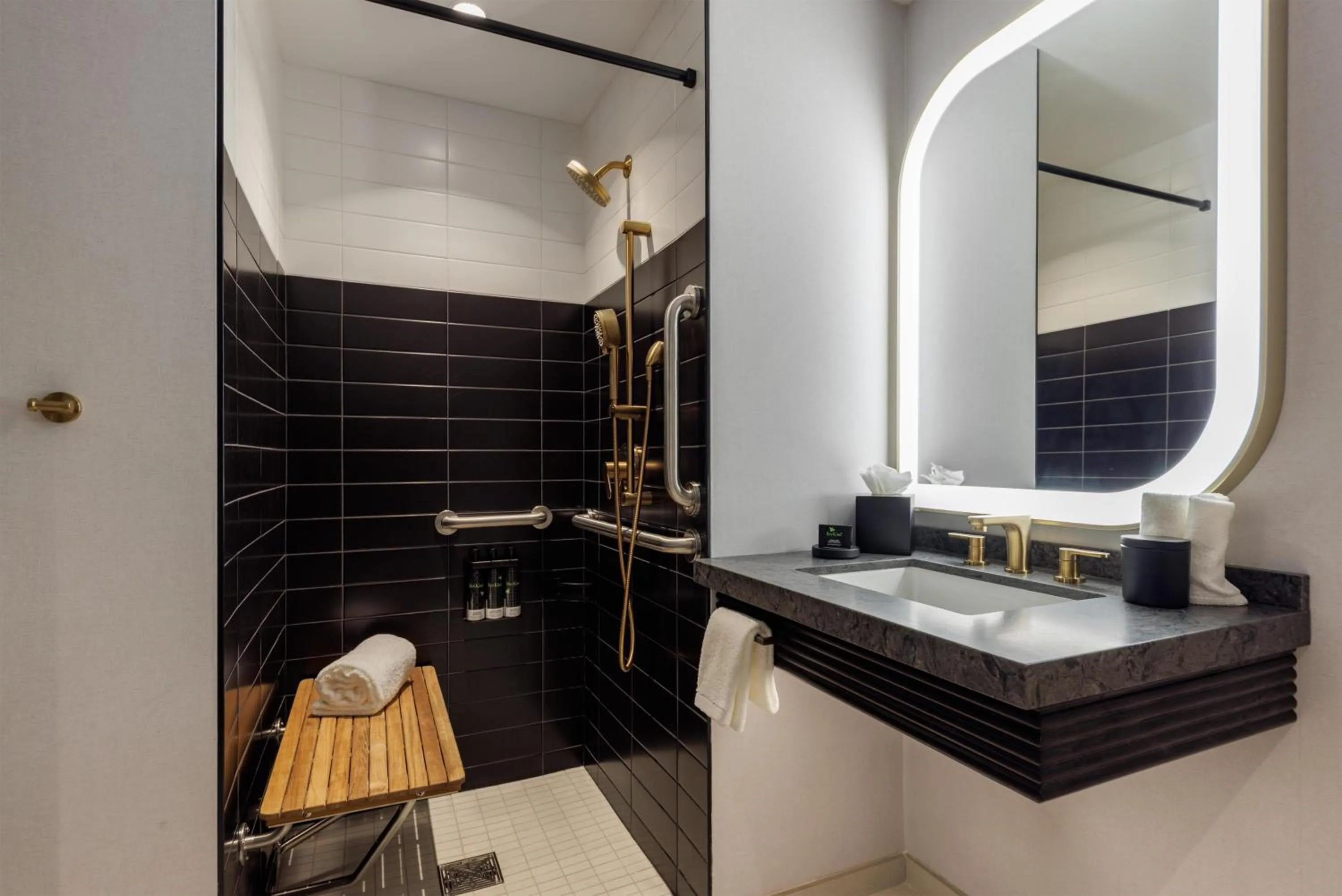 Bathroom in Hyatt Centric Chicago Ohare