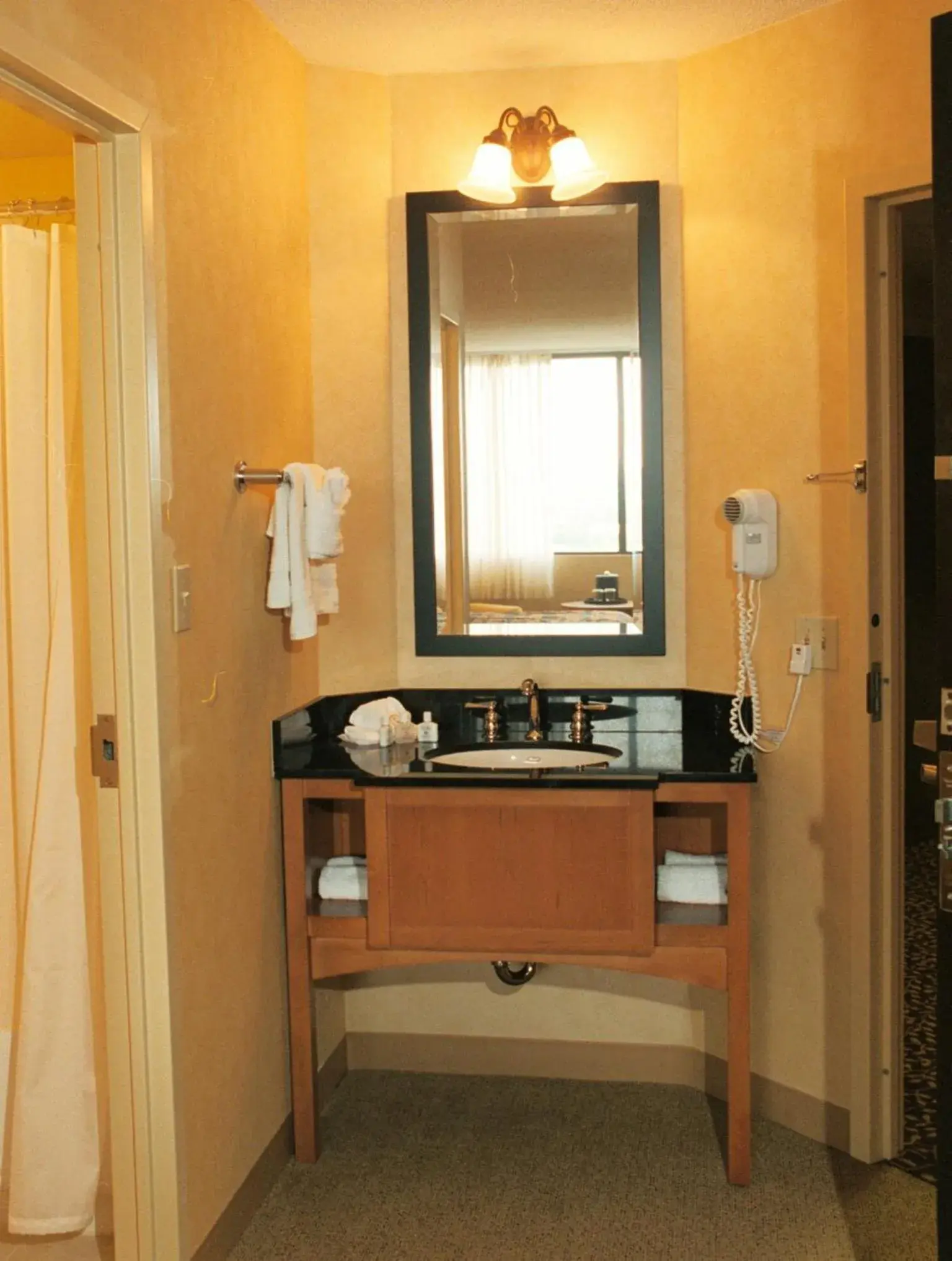 Bathroom in Millennium Maxwell House Nashville Bathroom in Millennium Maxwell House Nashville