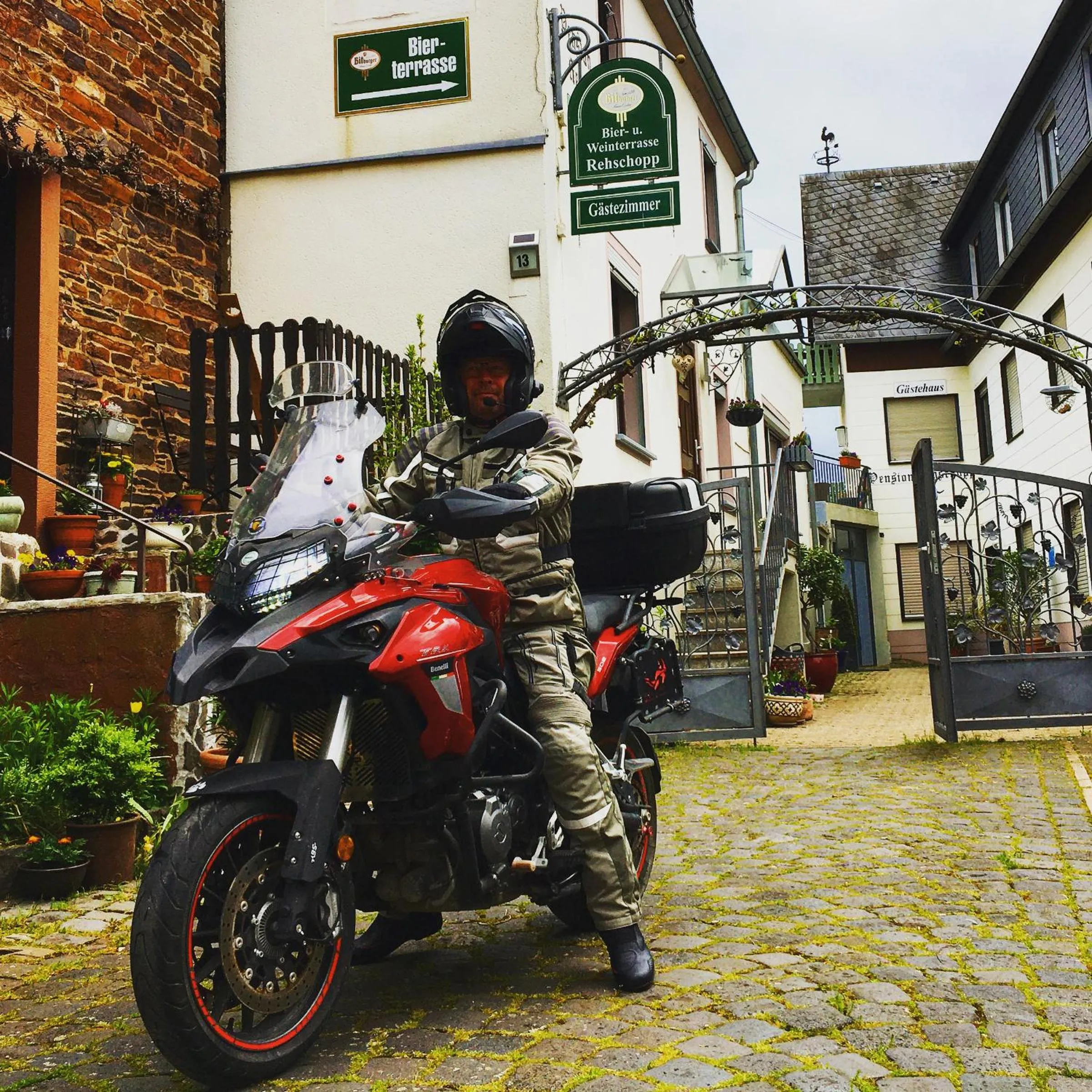 Patio in Pension Rehschopp