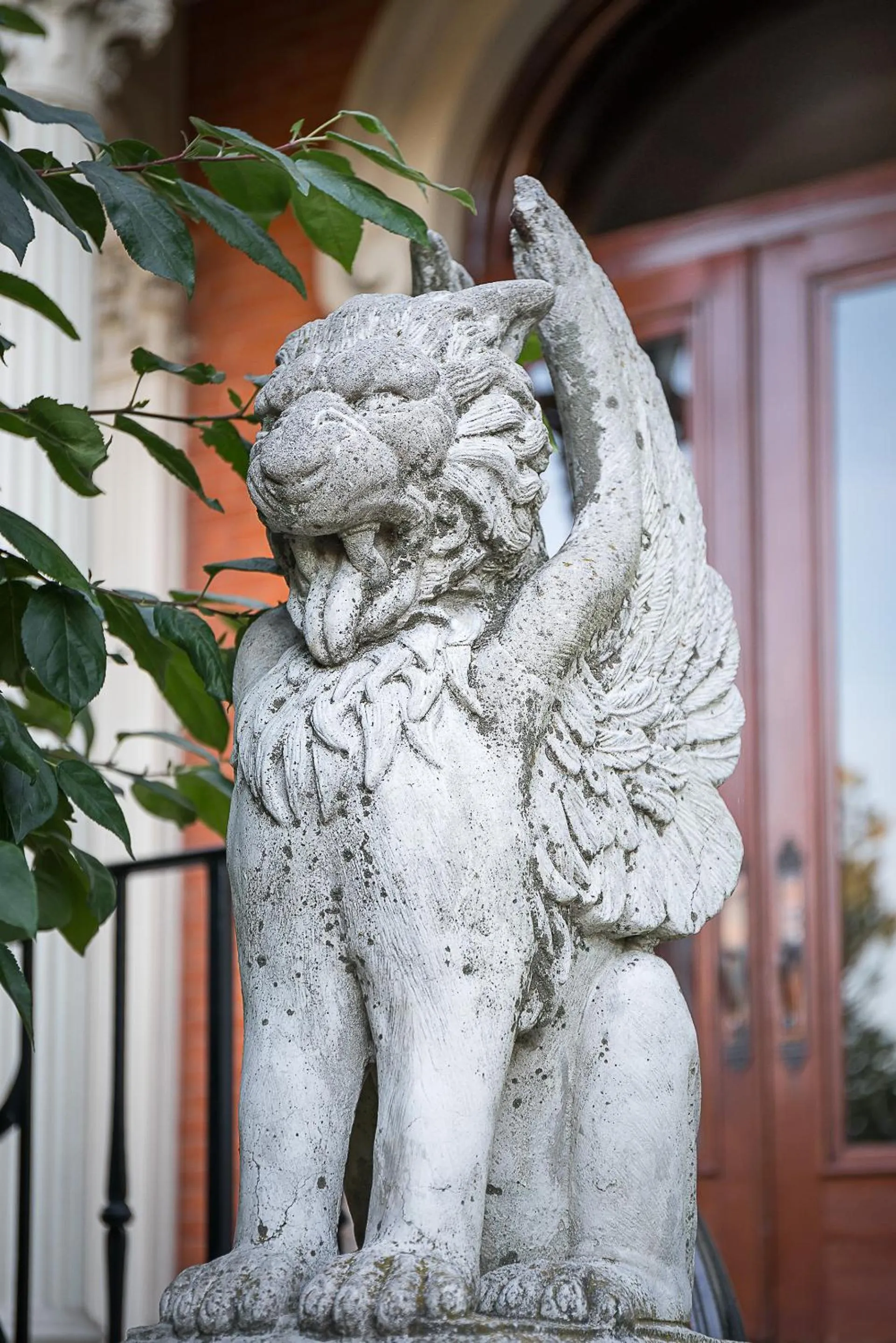 Facade/entrance in The Mansion on Delaware Avenue