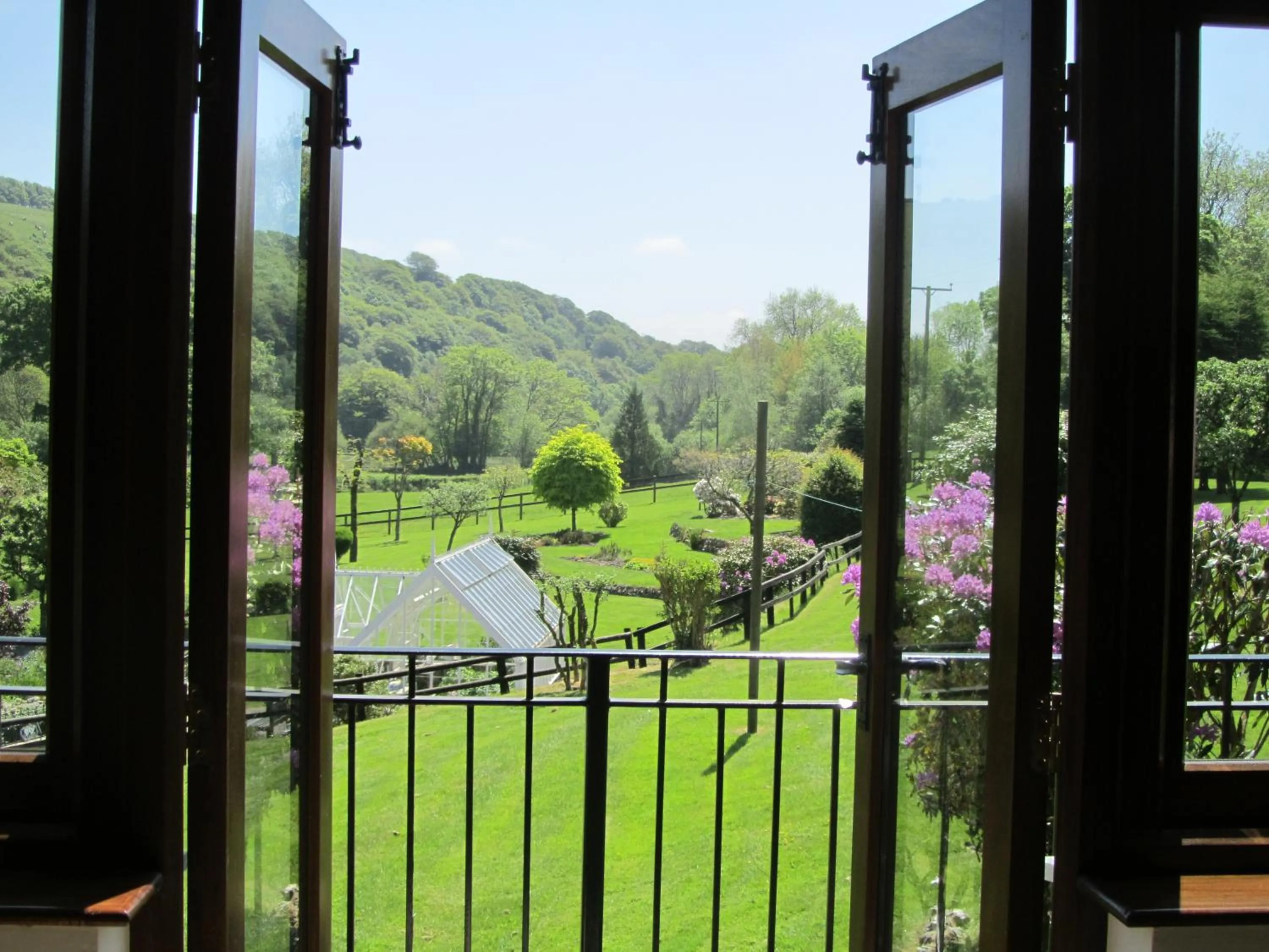 Garden view in Kings Farm