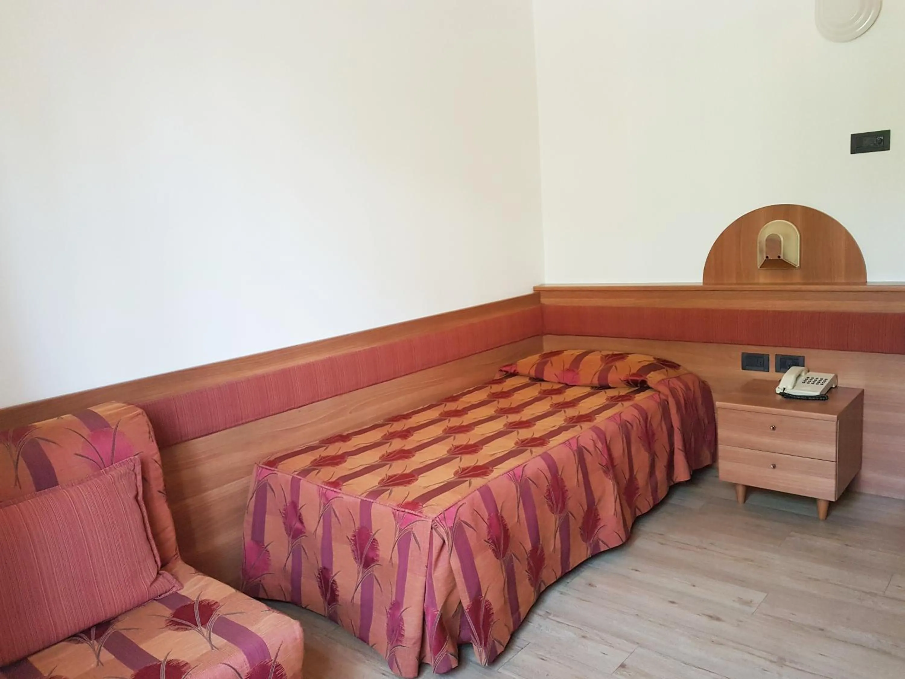 Bedroom, Bed in Locanda Castagna