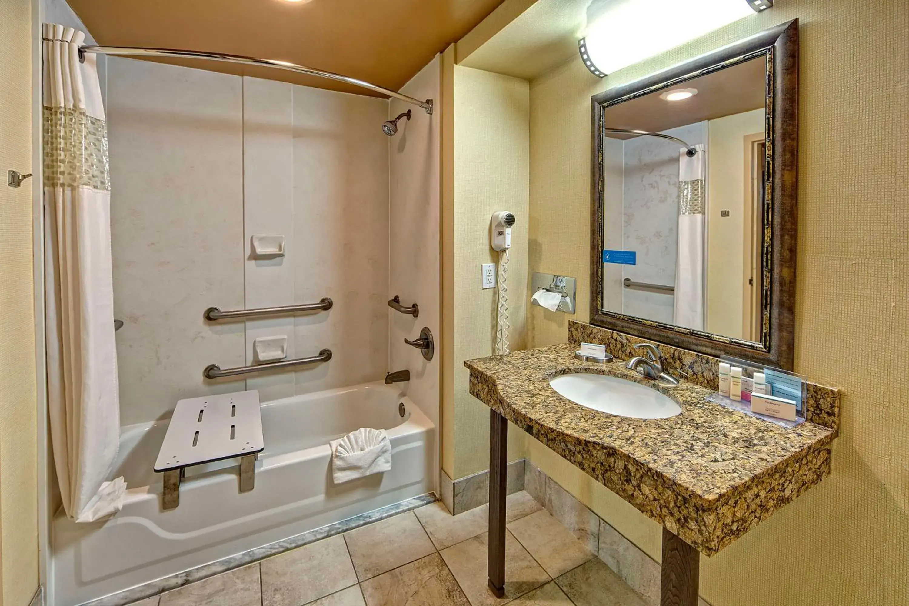 Bathroom in Hampton Inn Indianapolis-SW-Plainfield Bathroom in Hampton Inn Indianapolis-SW-Plainfield