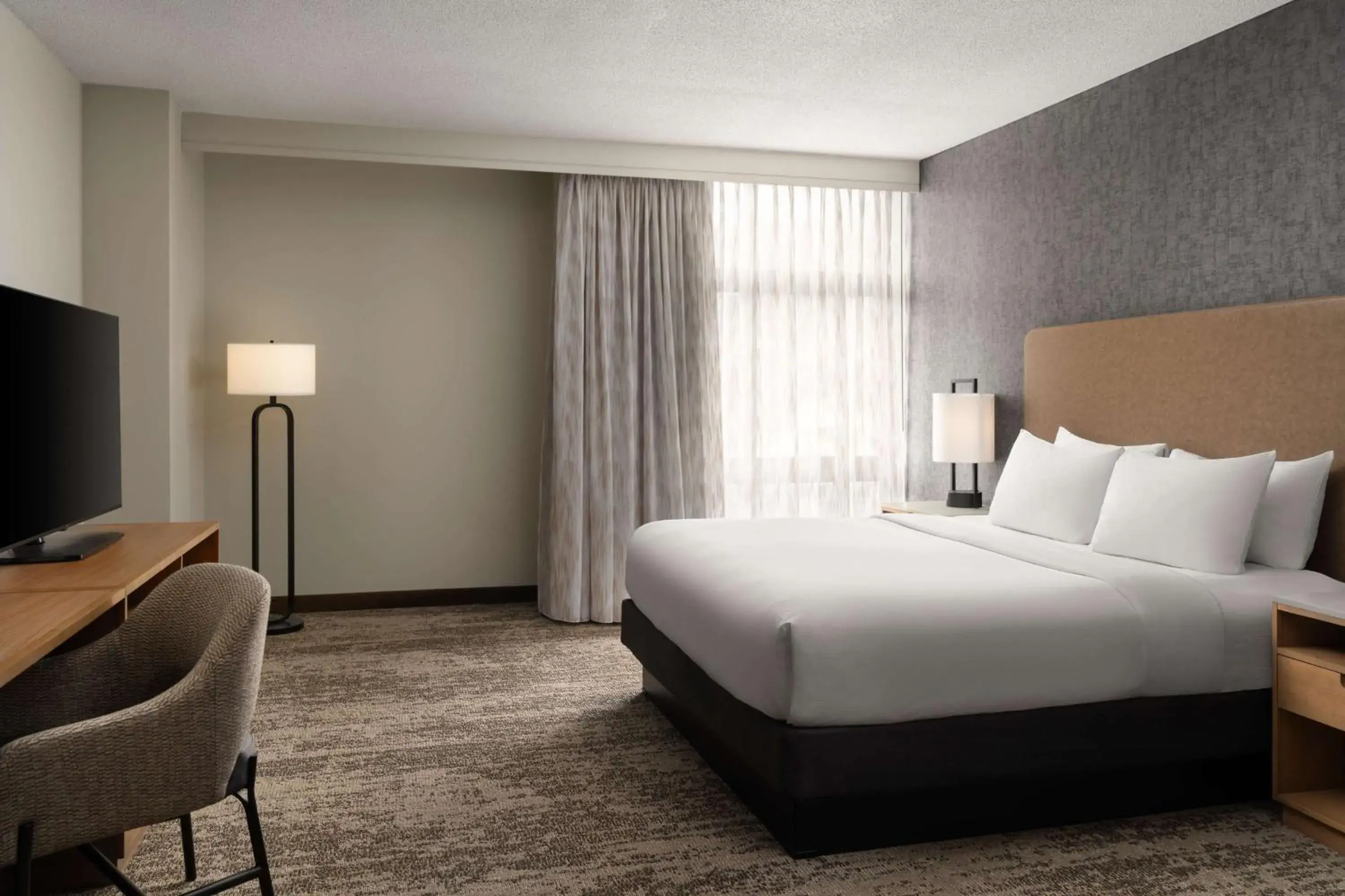 One-Bedroom Corner King Suite in Embassy Suites by Hilton at Hot Springs Convention Center One-Bedroom Corner King Suite in Embassy Suites by Hilton at Hot Springs Convention Center