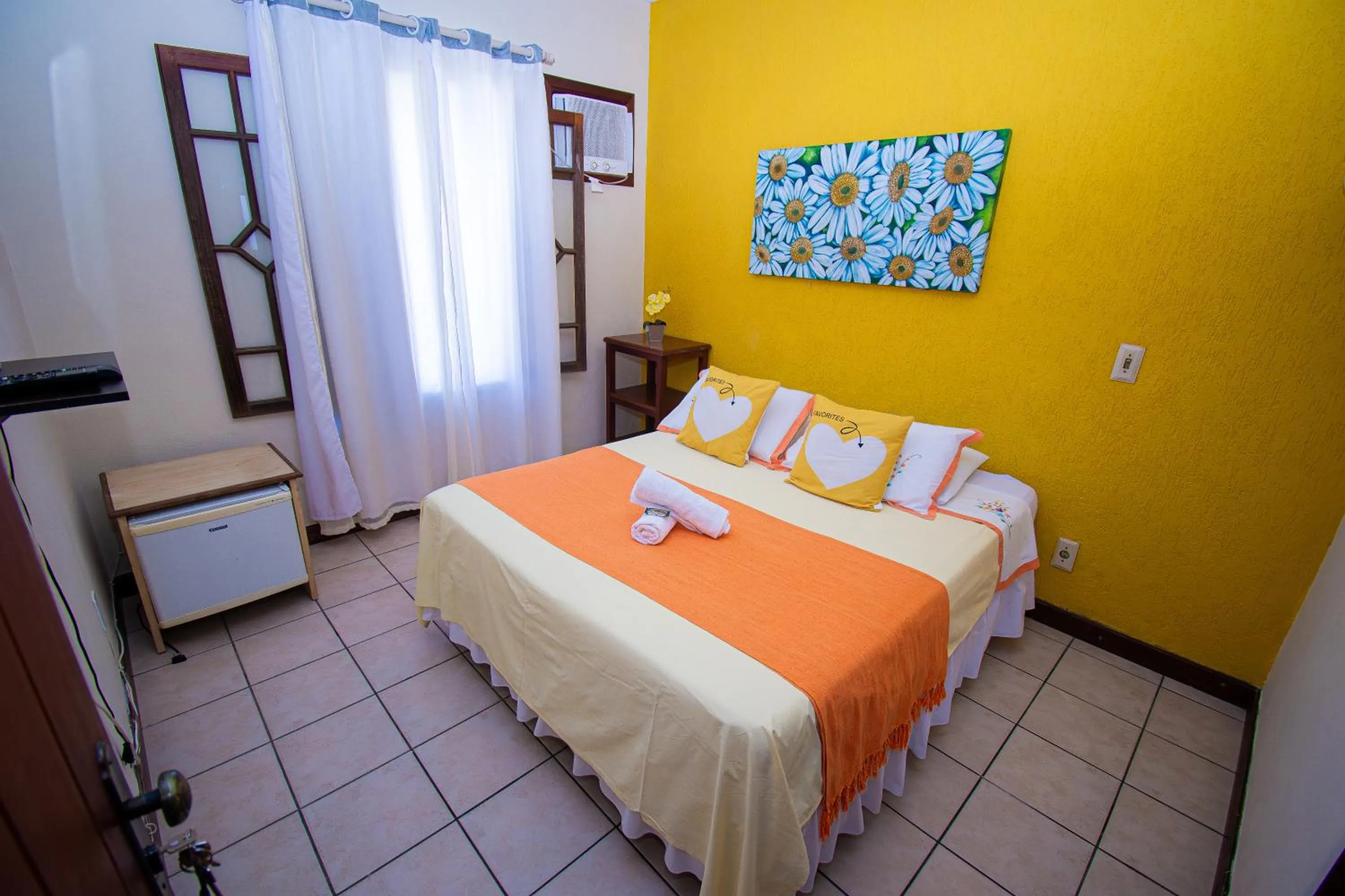 Bed in Pousada Brisa de Paraty