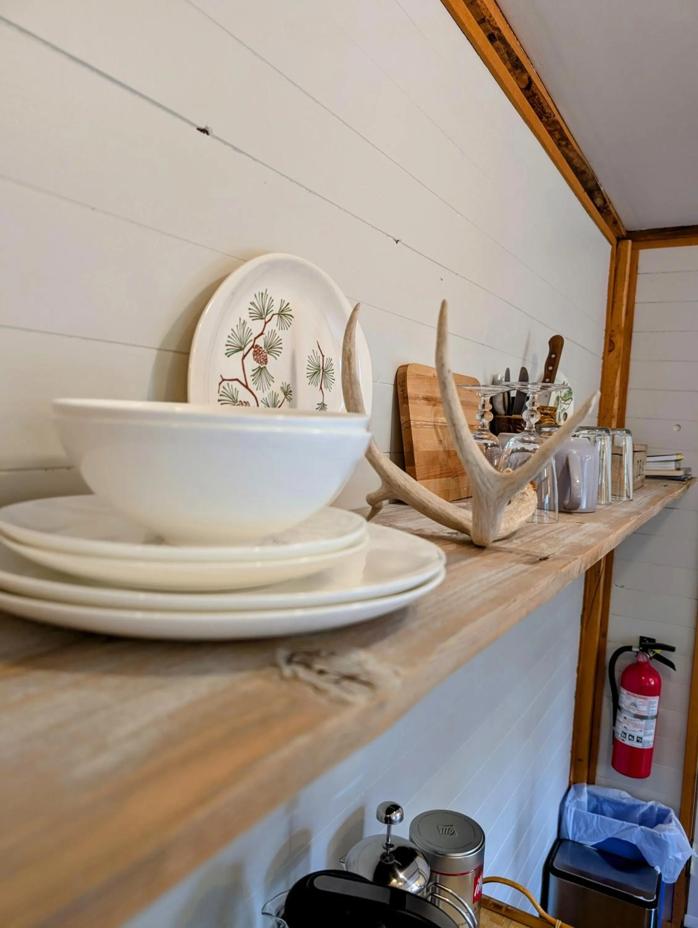Coffee/tea facilities in The Rusty Antler Cabin