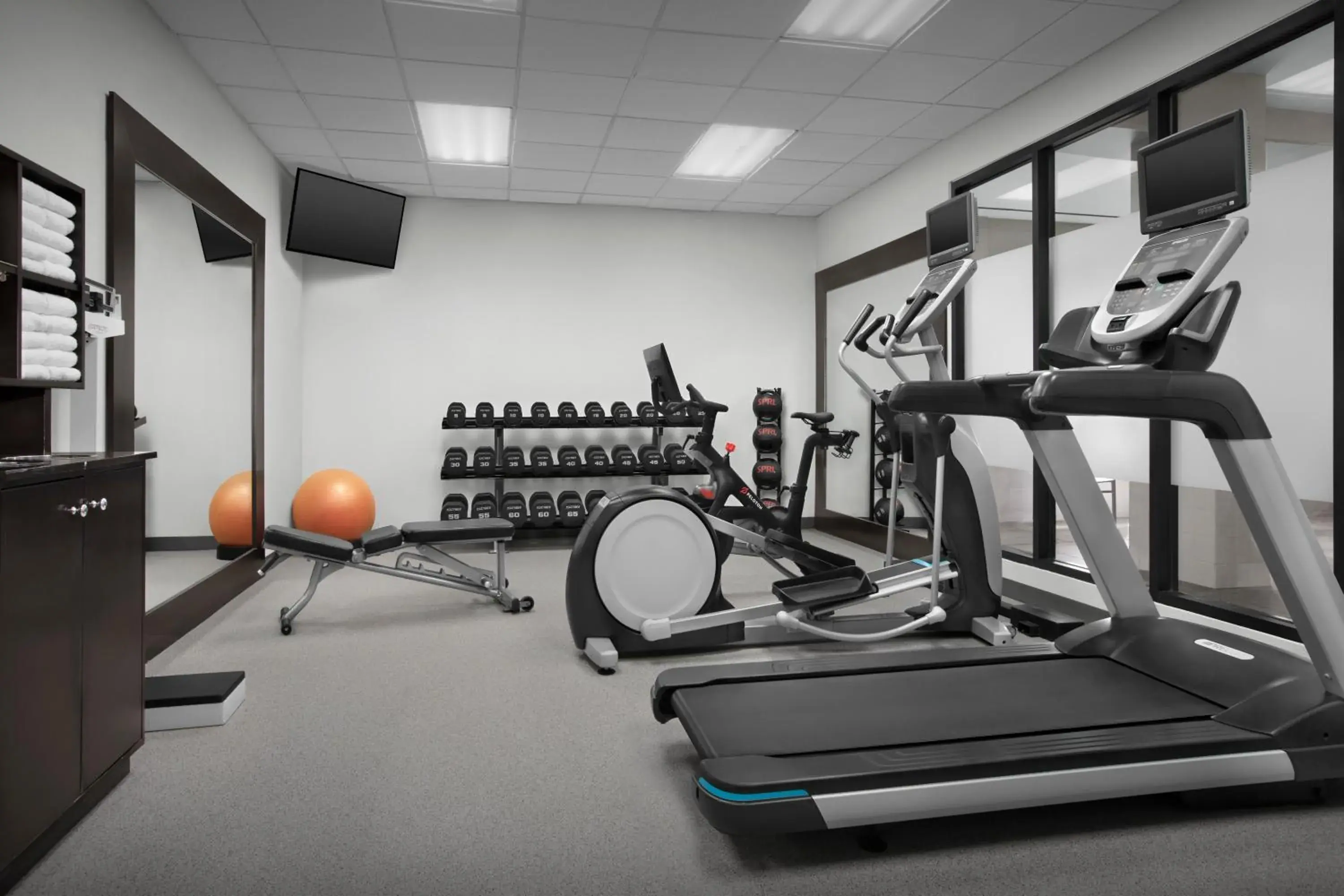 Fitness centre/facilities in Hilton Garden Inn Denver Highlands Ranch Fitness centre/facilities in Hilton Garden Inn Denver Highlands Ranch