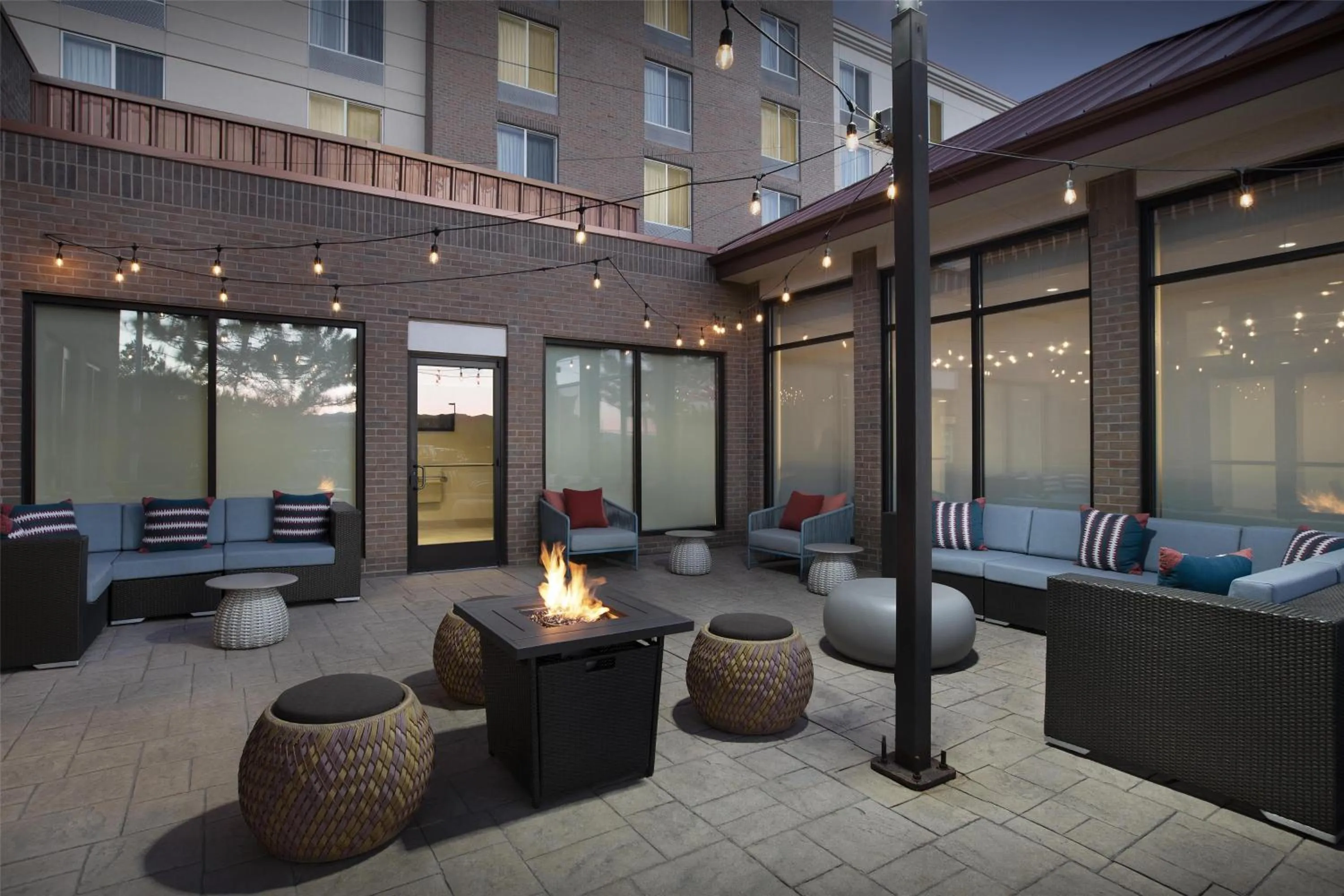 Patio in Hilton Garden Inn Denver Highlands Ranch