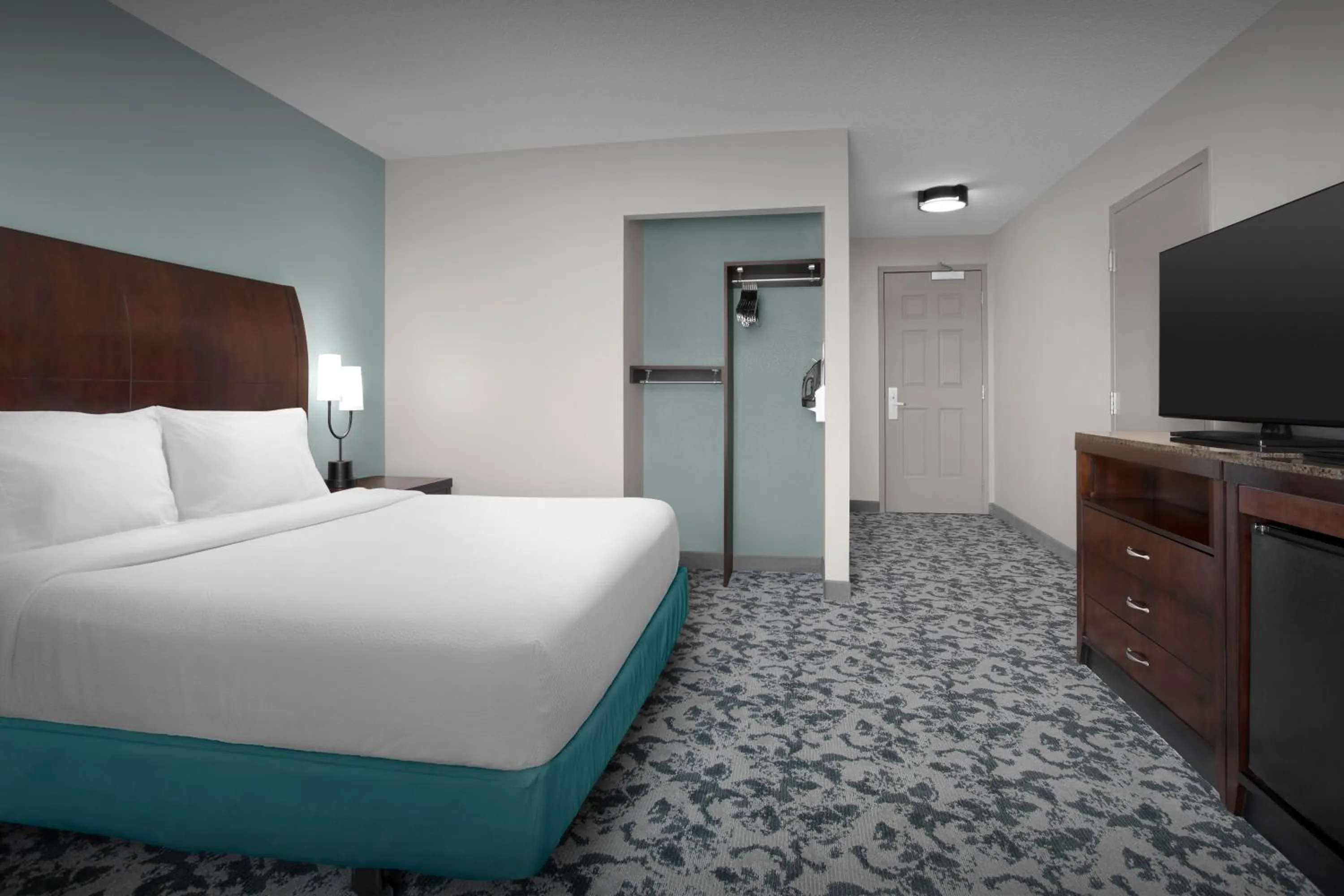 Bedroom, Bed in Hilton Garden Inn Denver Highlands Ranch