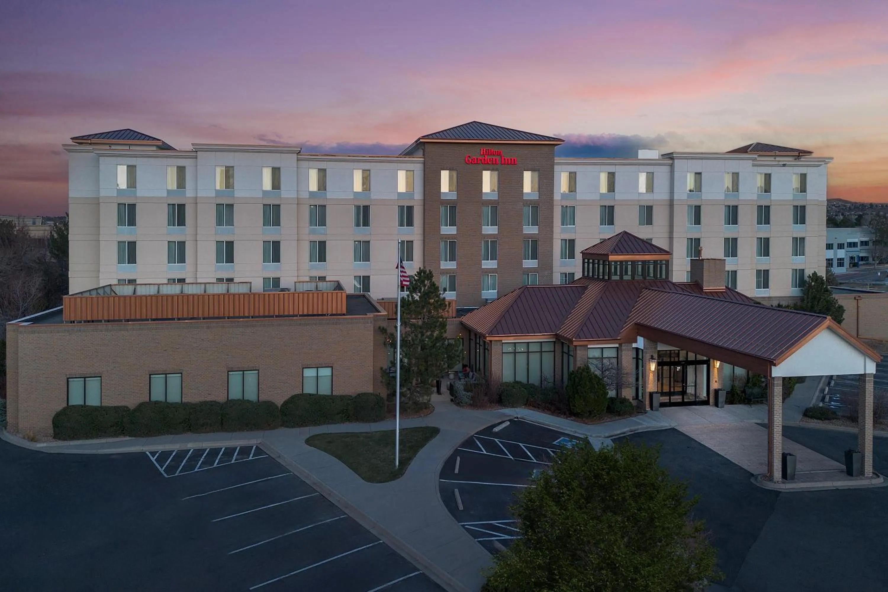 Property building in Hilton Garden Inn Denver Highlands Ranch