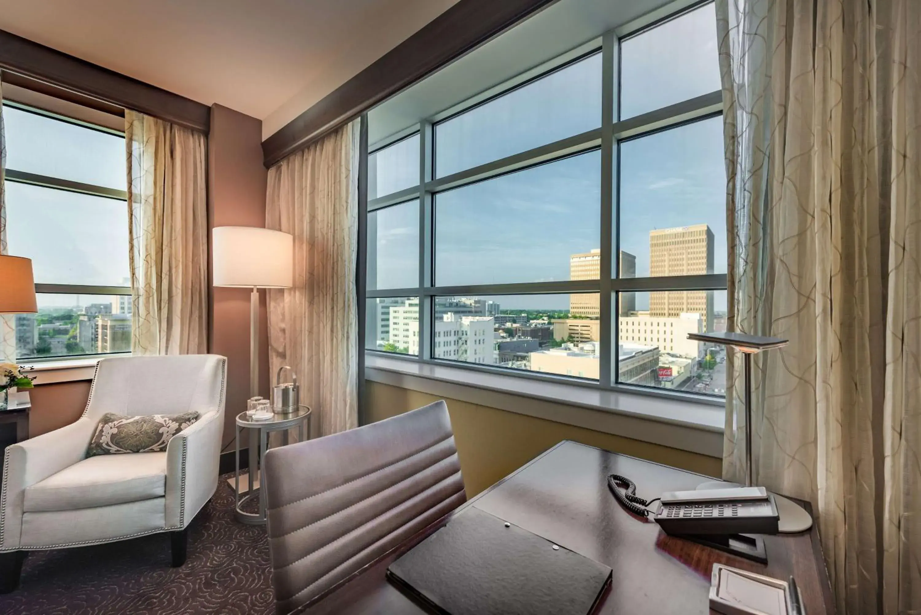 King Room in Hilton Baton Rouge Capitol Center King Room in Hilton Baton Rouge Capitol Center