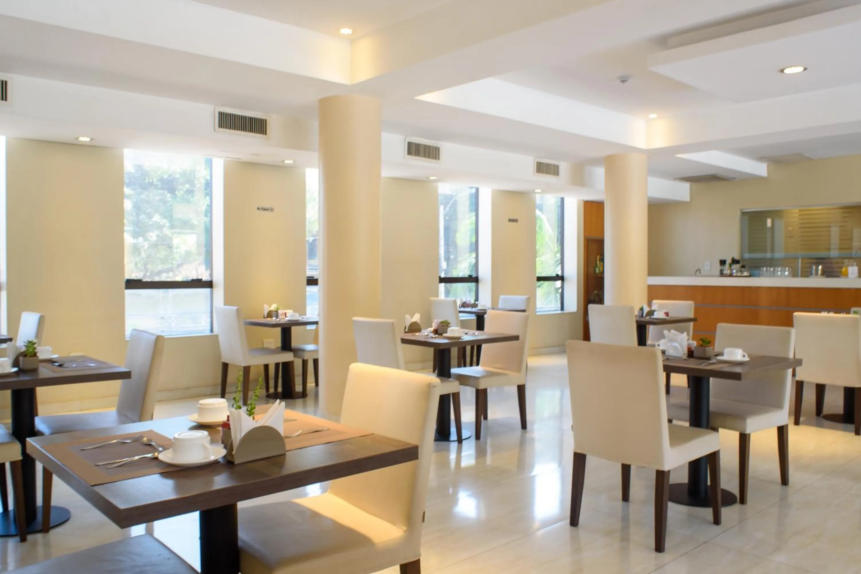 Breakfast in Andares del Agua