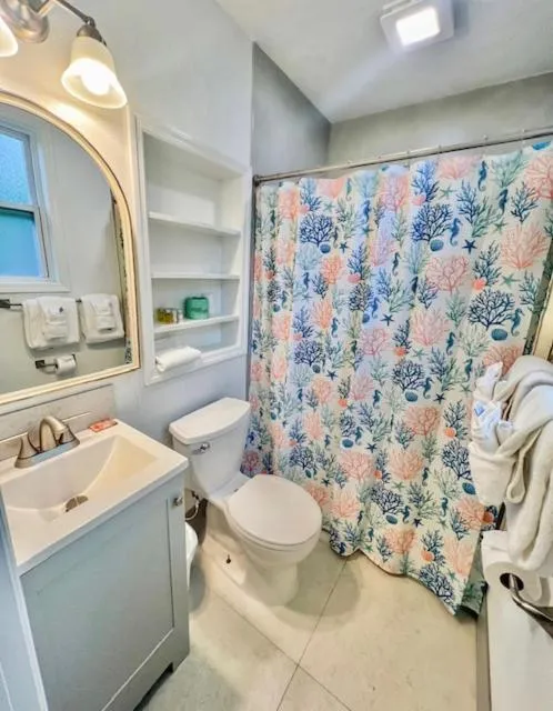 Sunset Cove Beach Resort