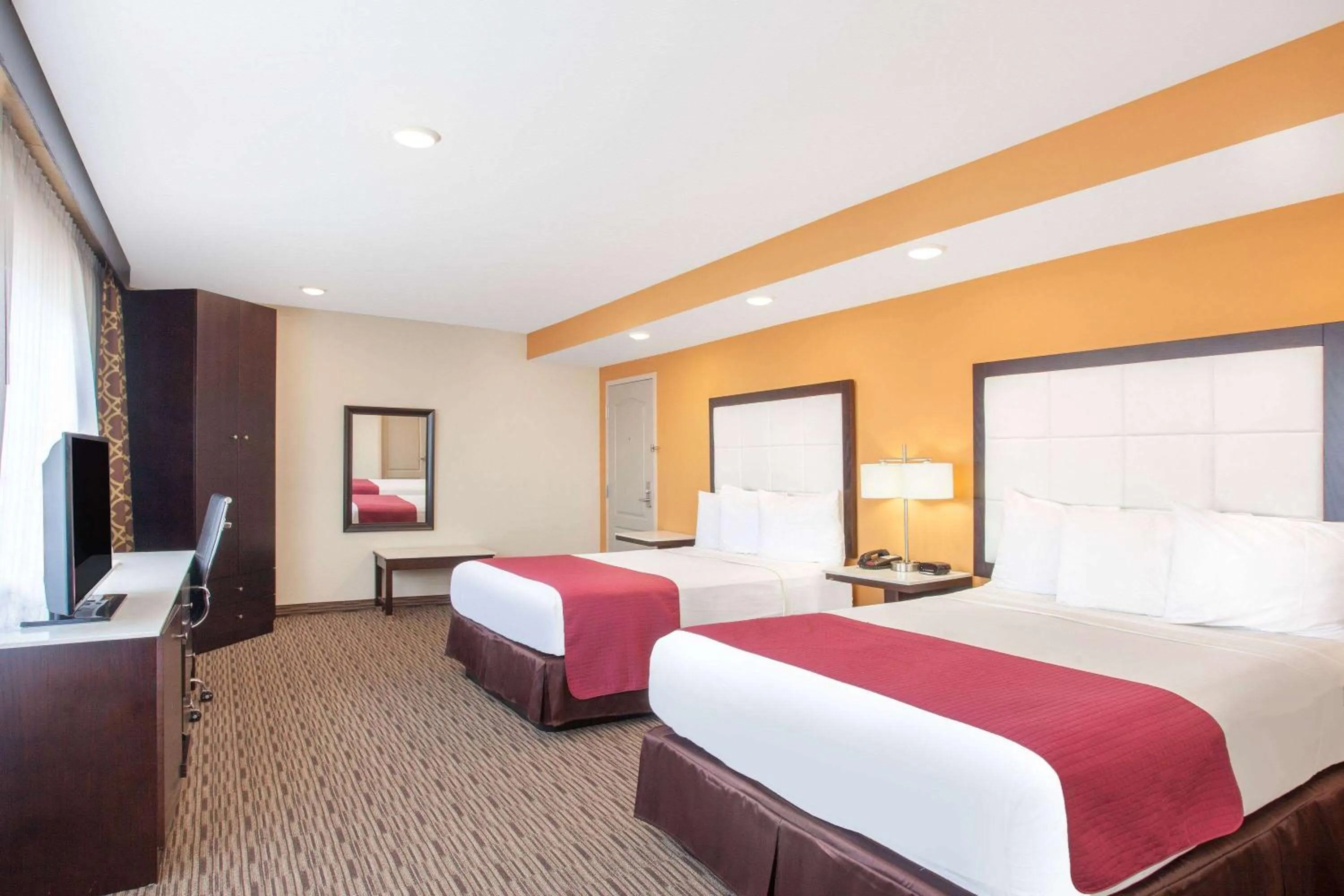 Photo of the whole room, Bed in Ramada by Wyndham Culver City