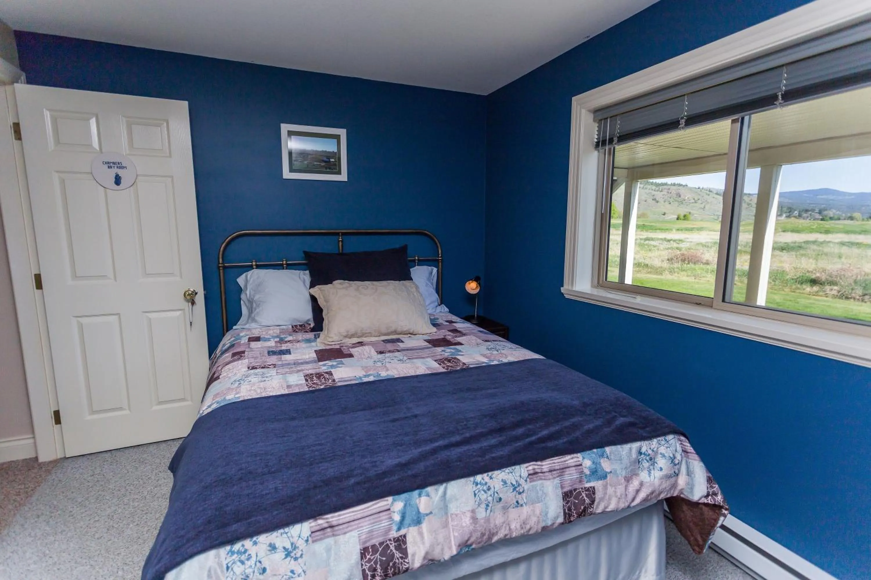 Bedroom, Bed in Overlander B&B