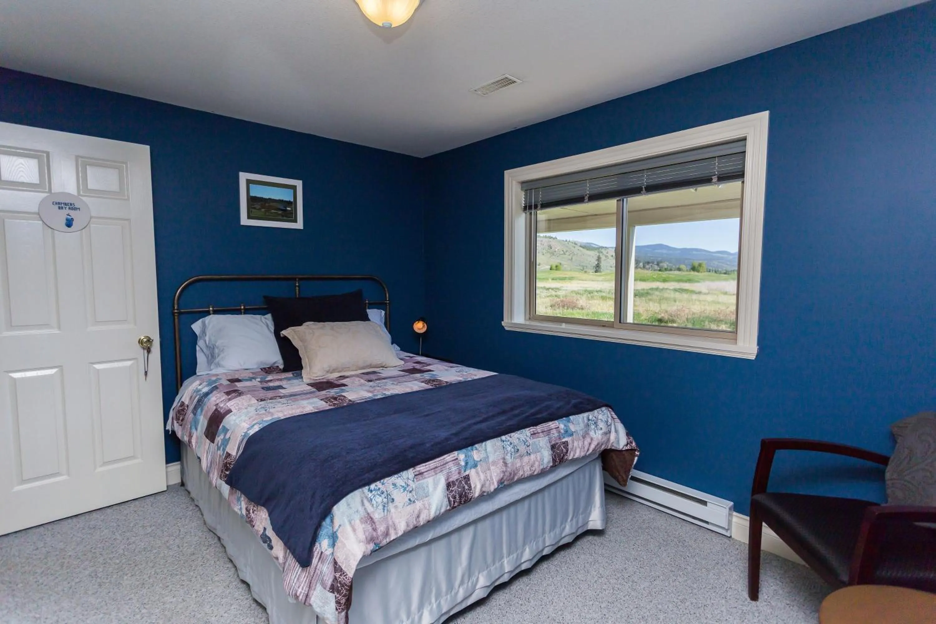 Bedroom, Bed in Overlander B&B