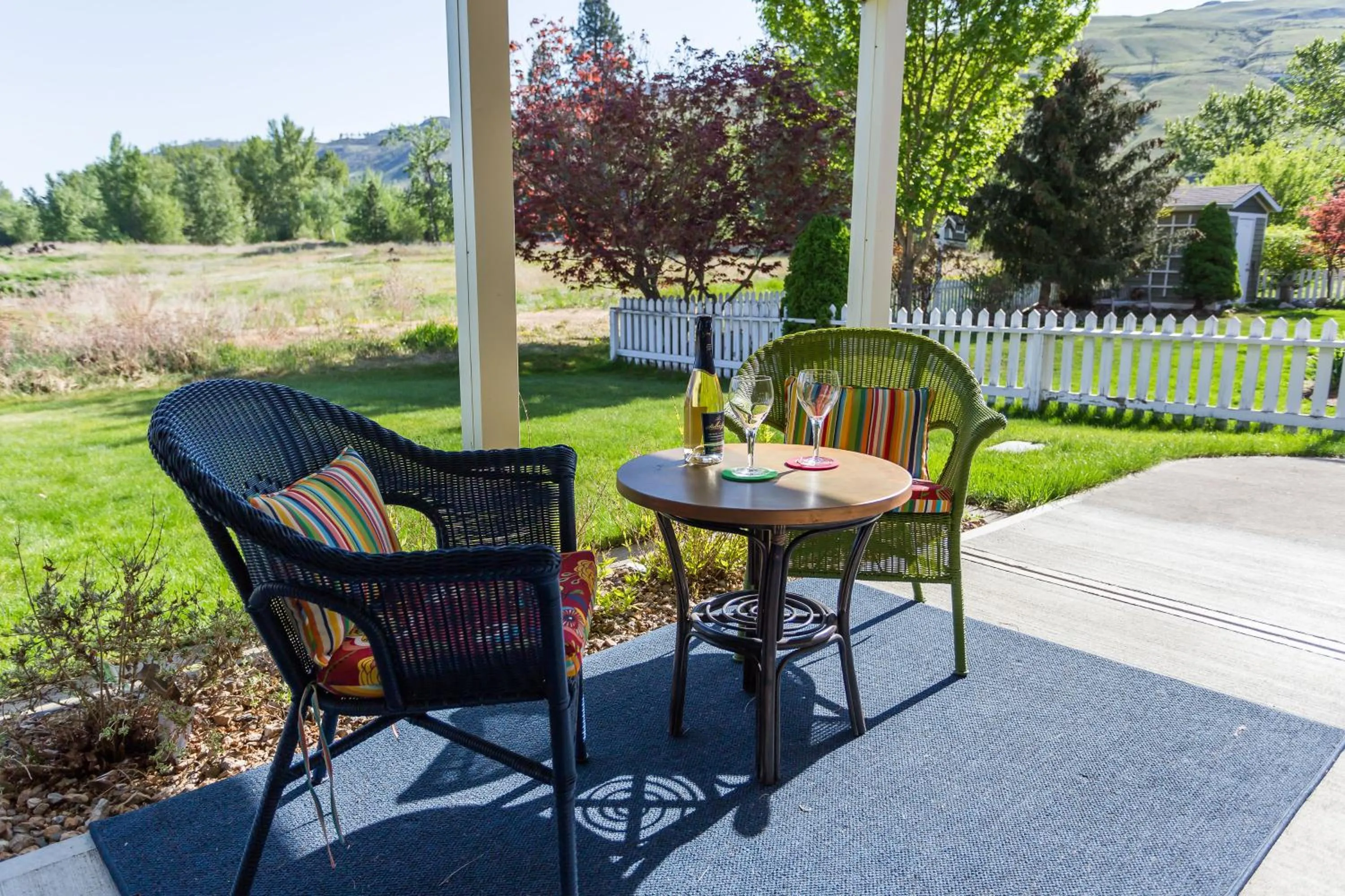 Patio in Overlander B&B