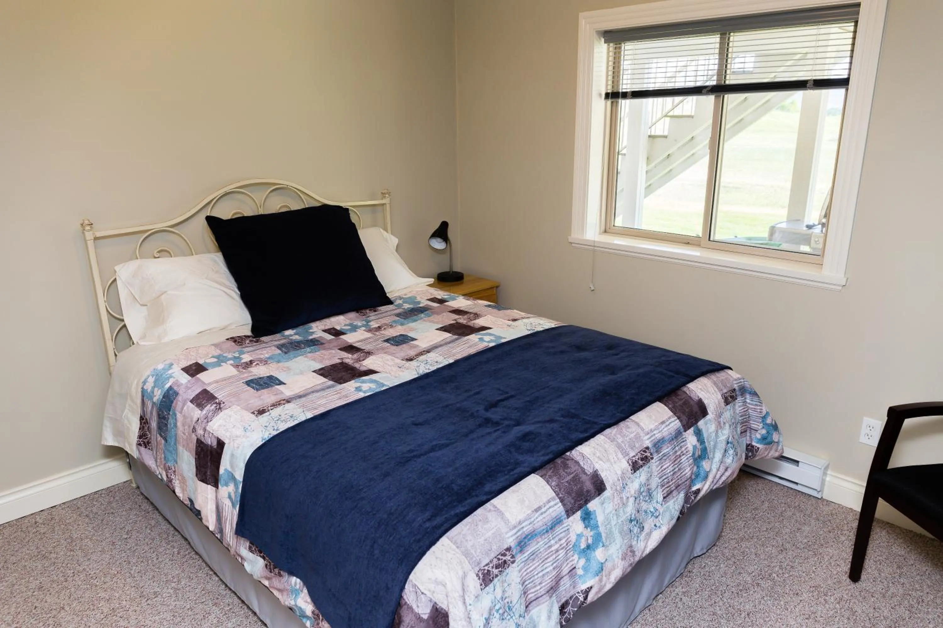 Bedroom, Bed in Overlander B&B