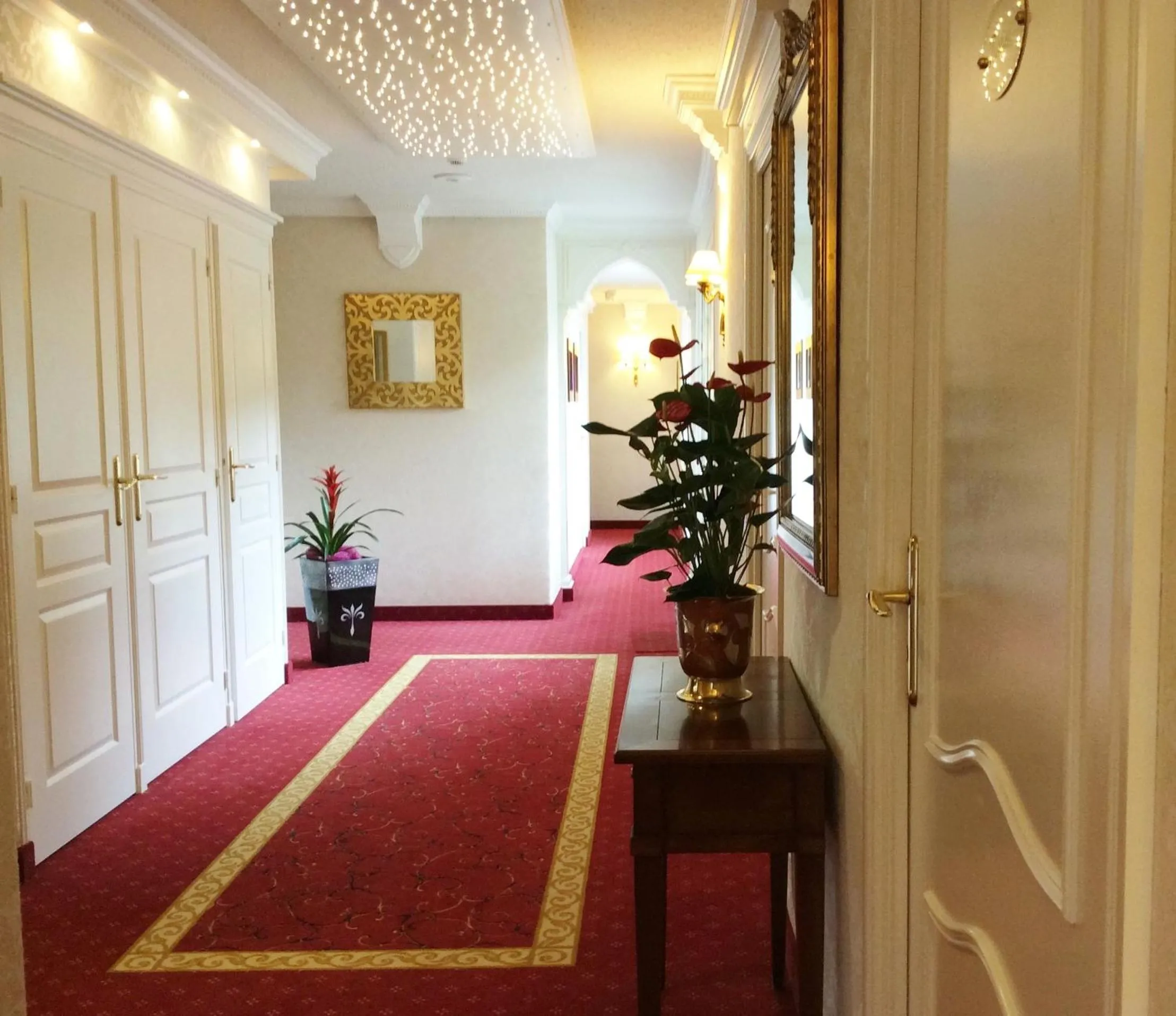 Decorative detail in Manoir De Kertalg