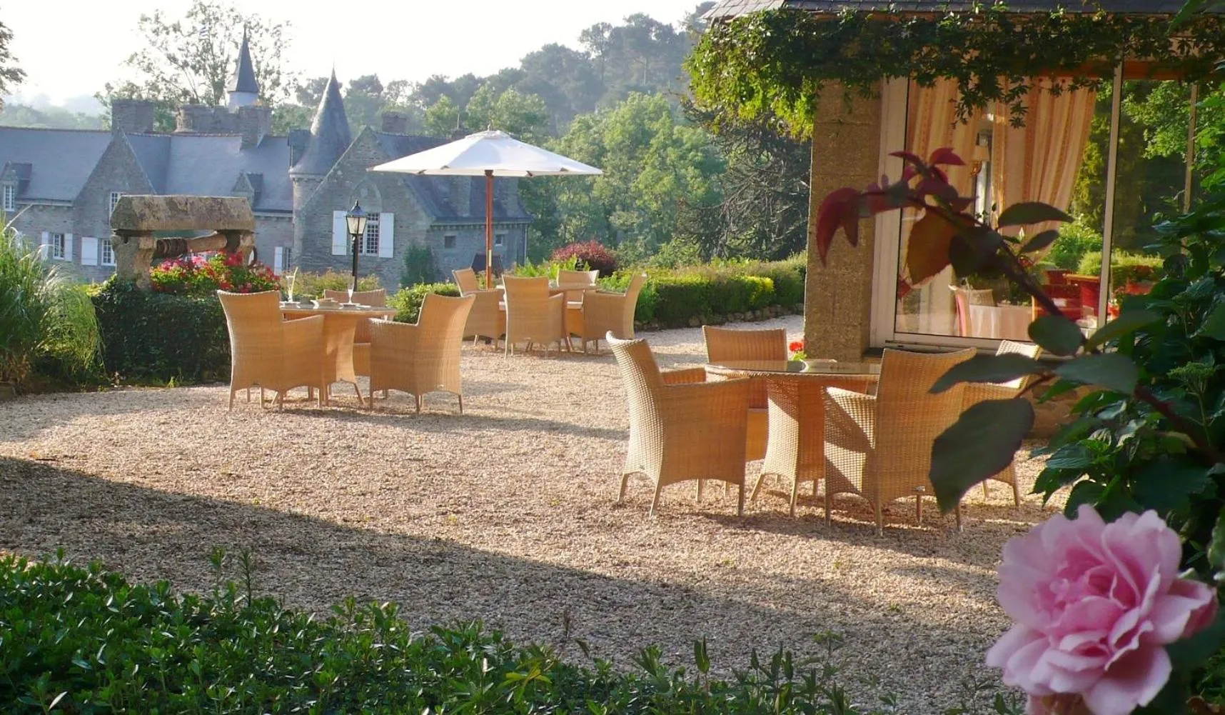 Patio in Manoir De Kertalg