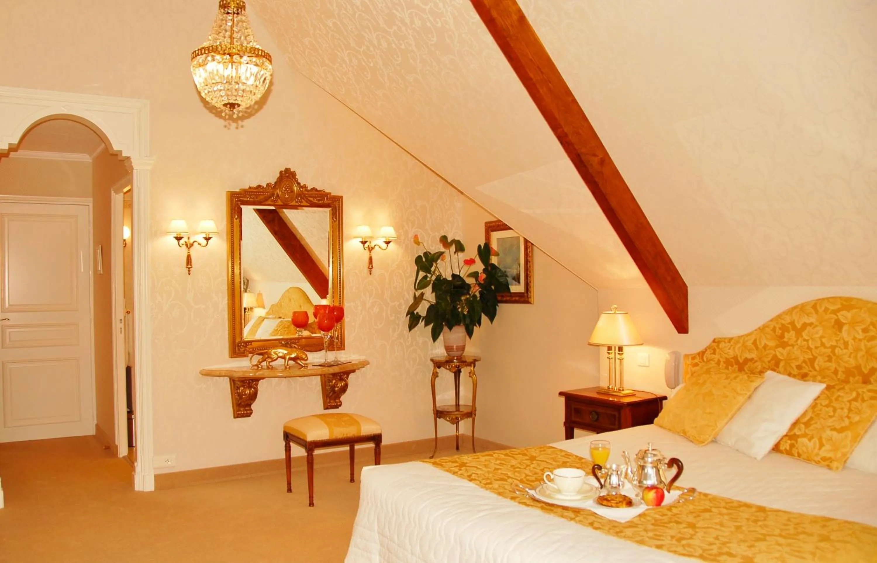 Bedroom, Bed in Manoir De Kertalg