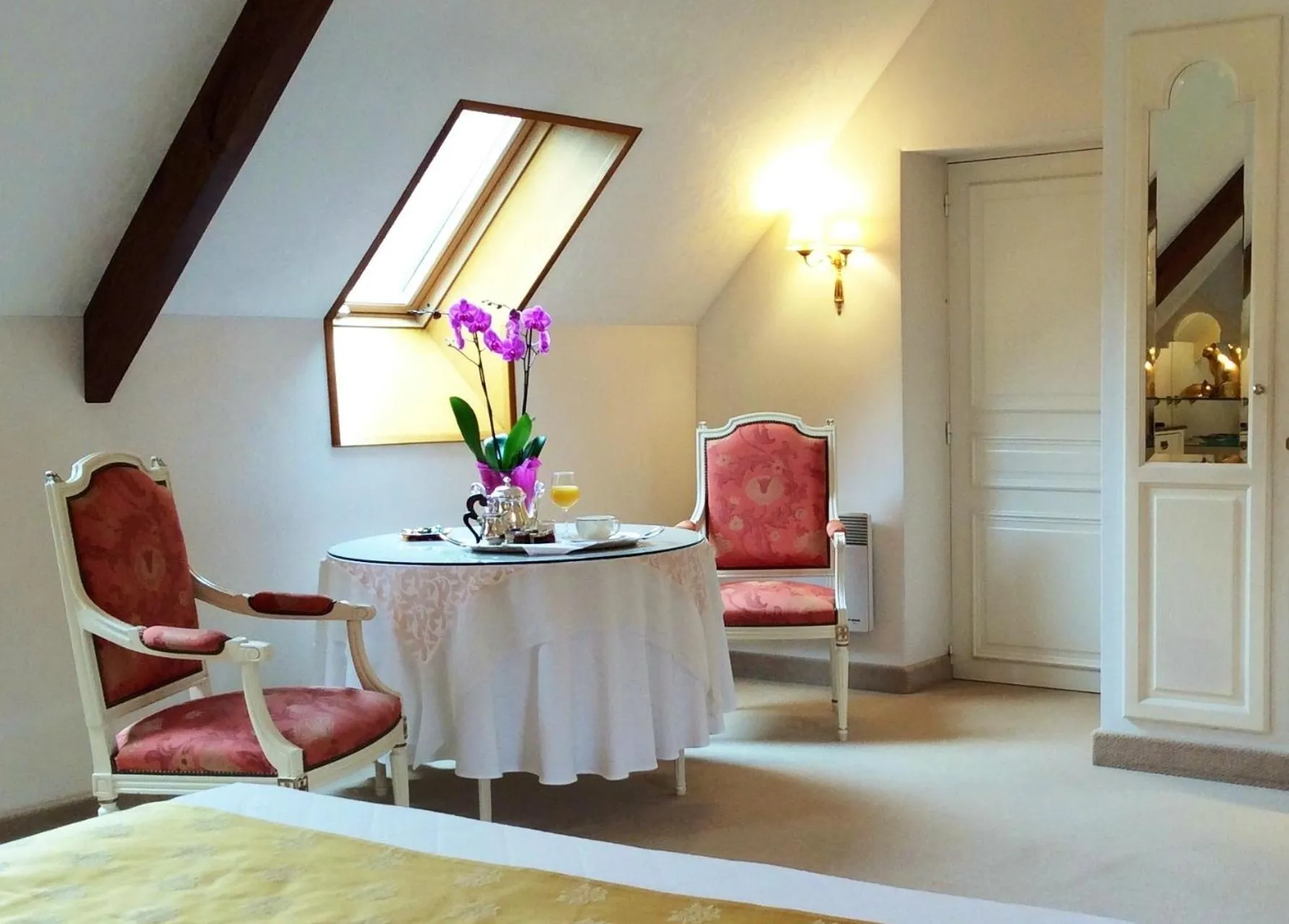Bedroom in Manoir De Kertalg