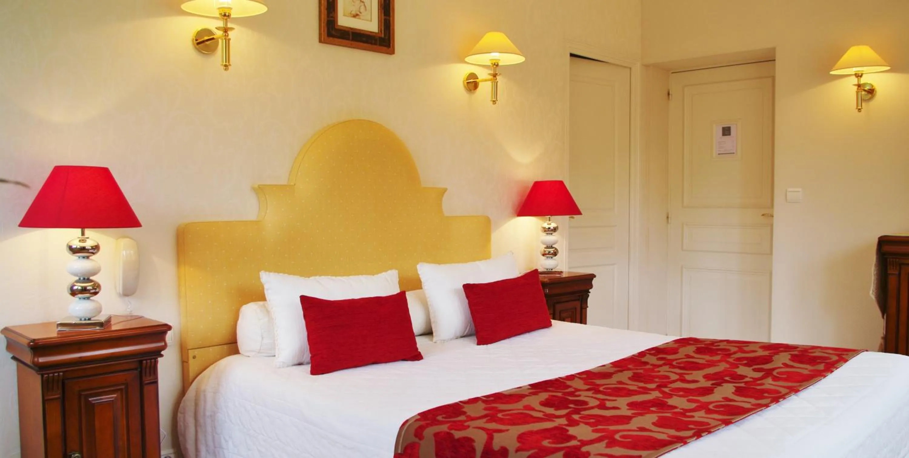 Bedroom, Bed in Manoir De Kertalg