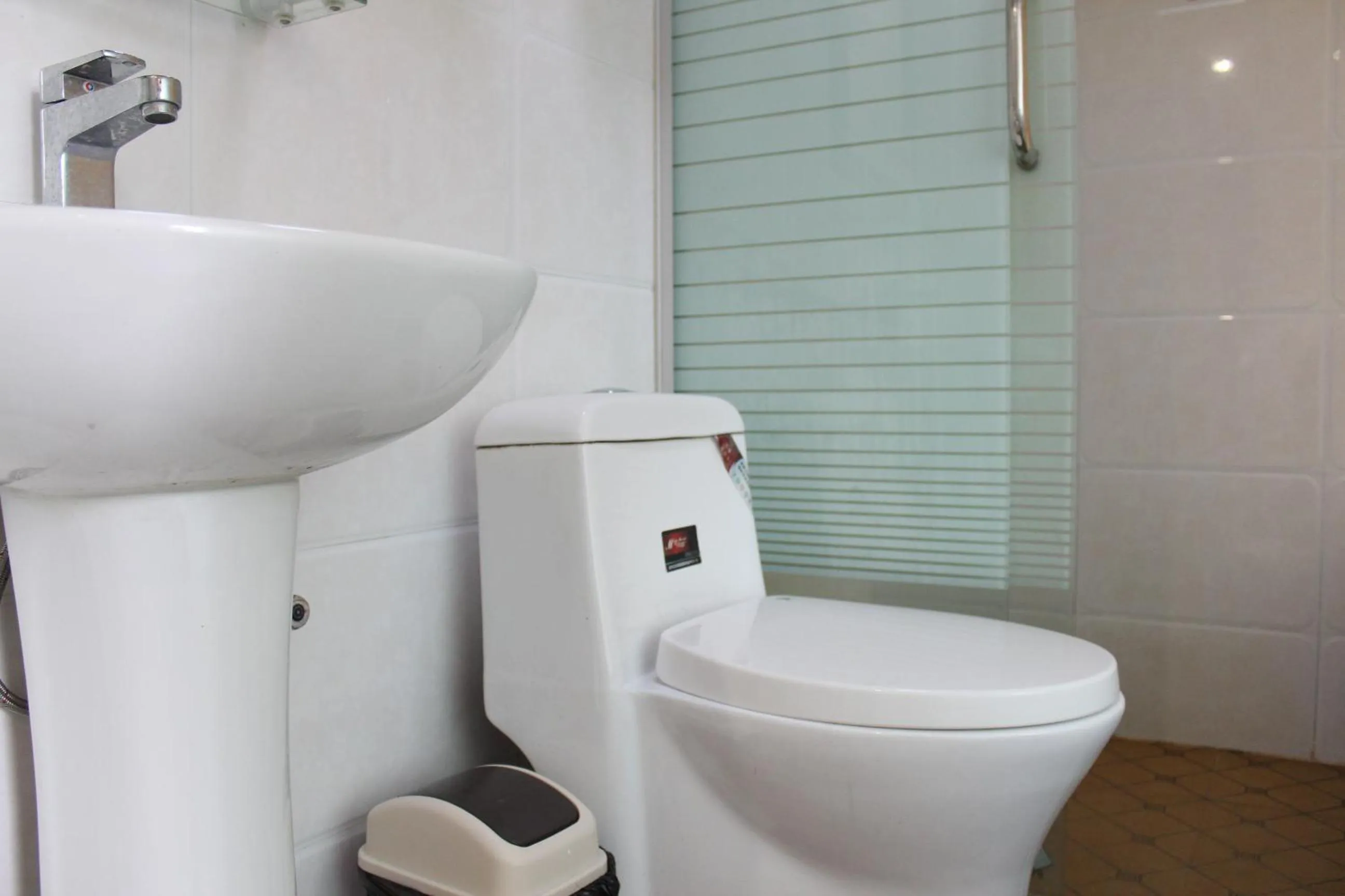 Toilet in Onederz Hostel Hangzhou