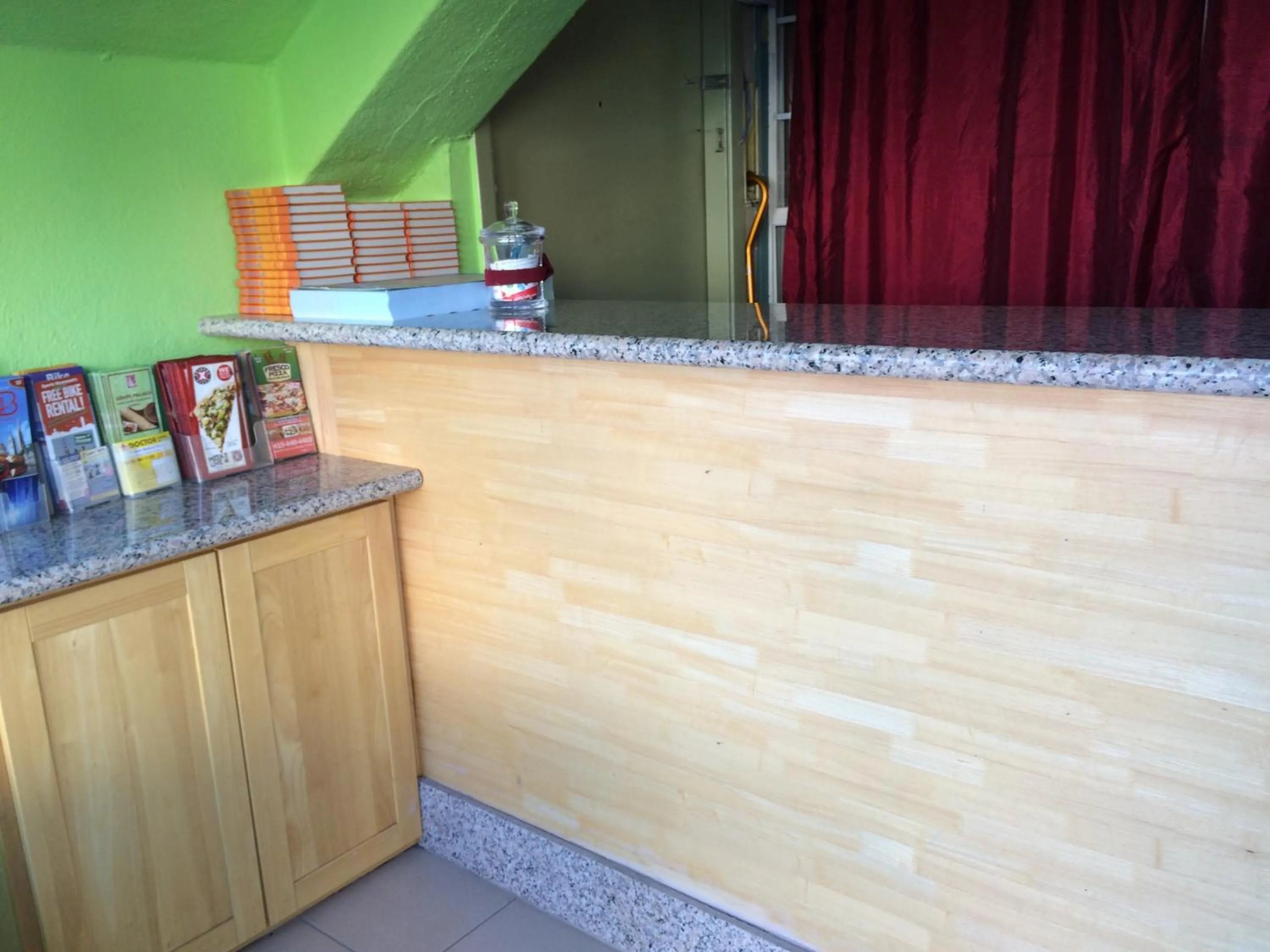 Lobby or reception in Economy Inn