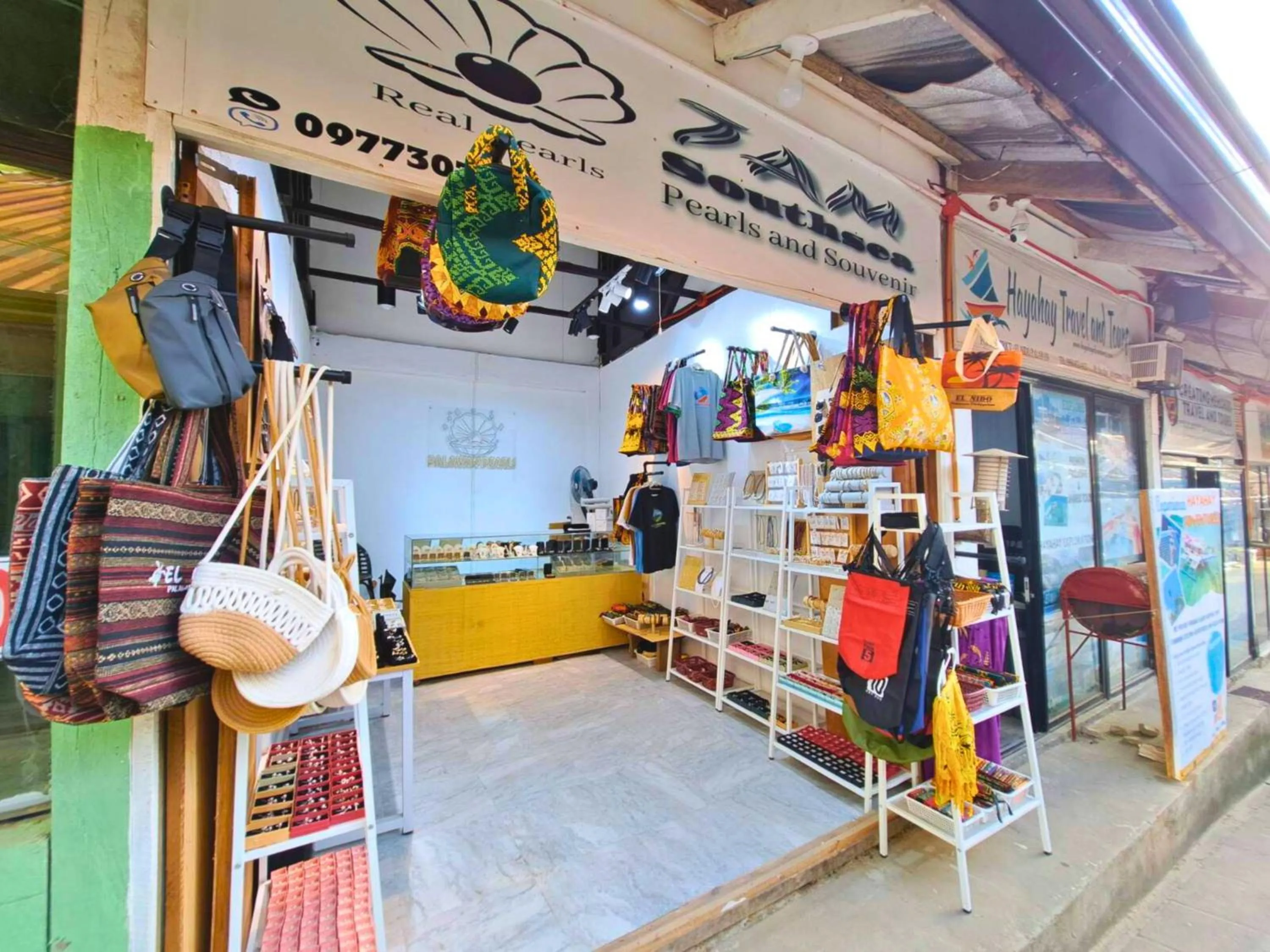 Area and facilities in Suites by Eco Hotels