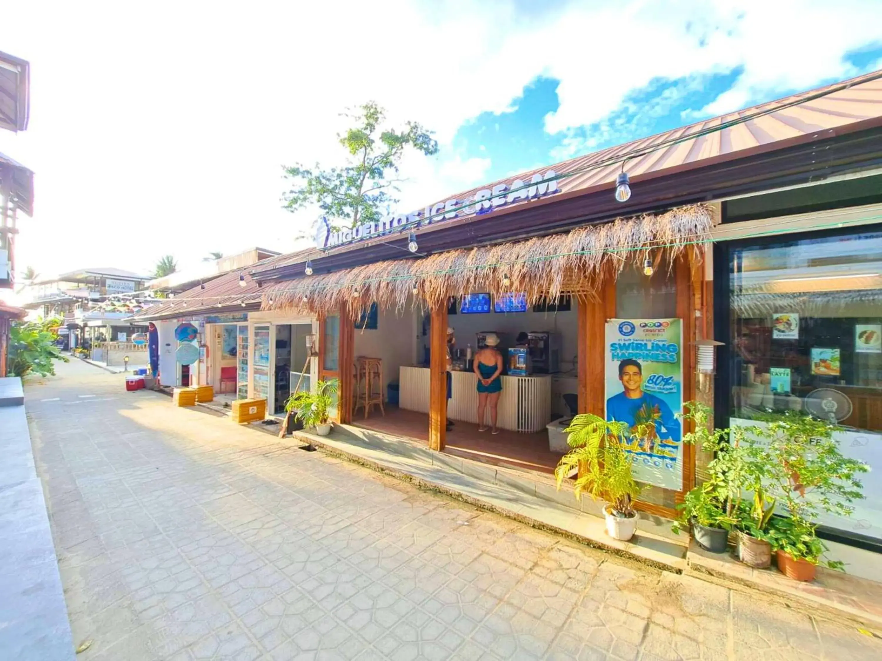 Area and facilities in Suites by Eco Hotels Area and facilities in Suites by Eco Hotels