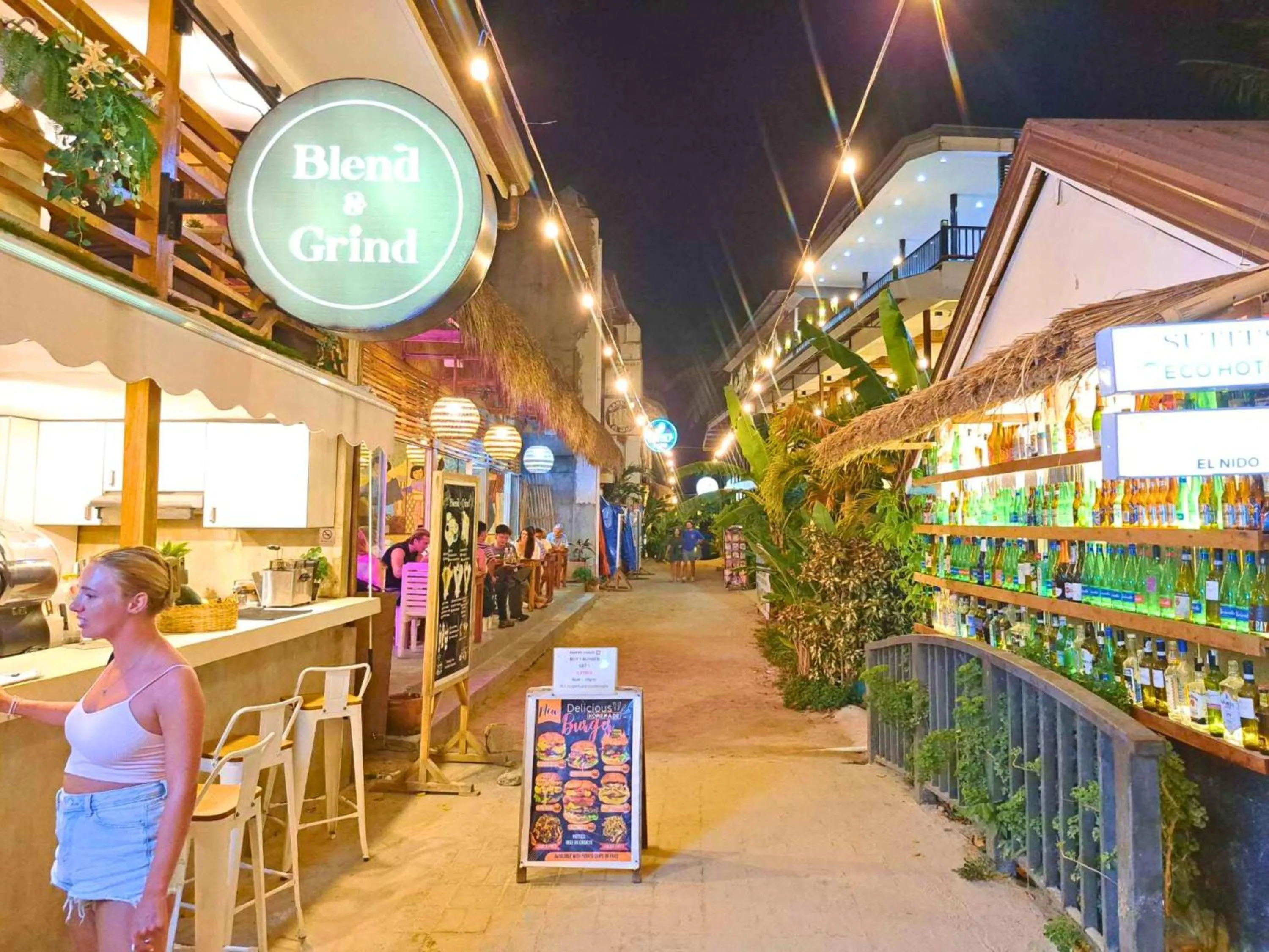 Area and facilities in Suites by Eco Hotels