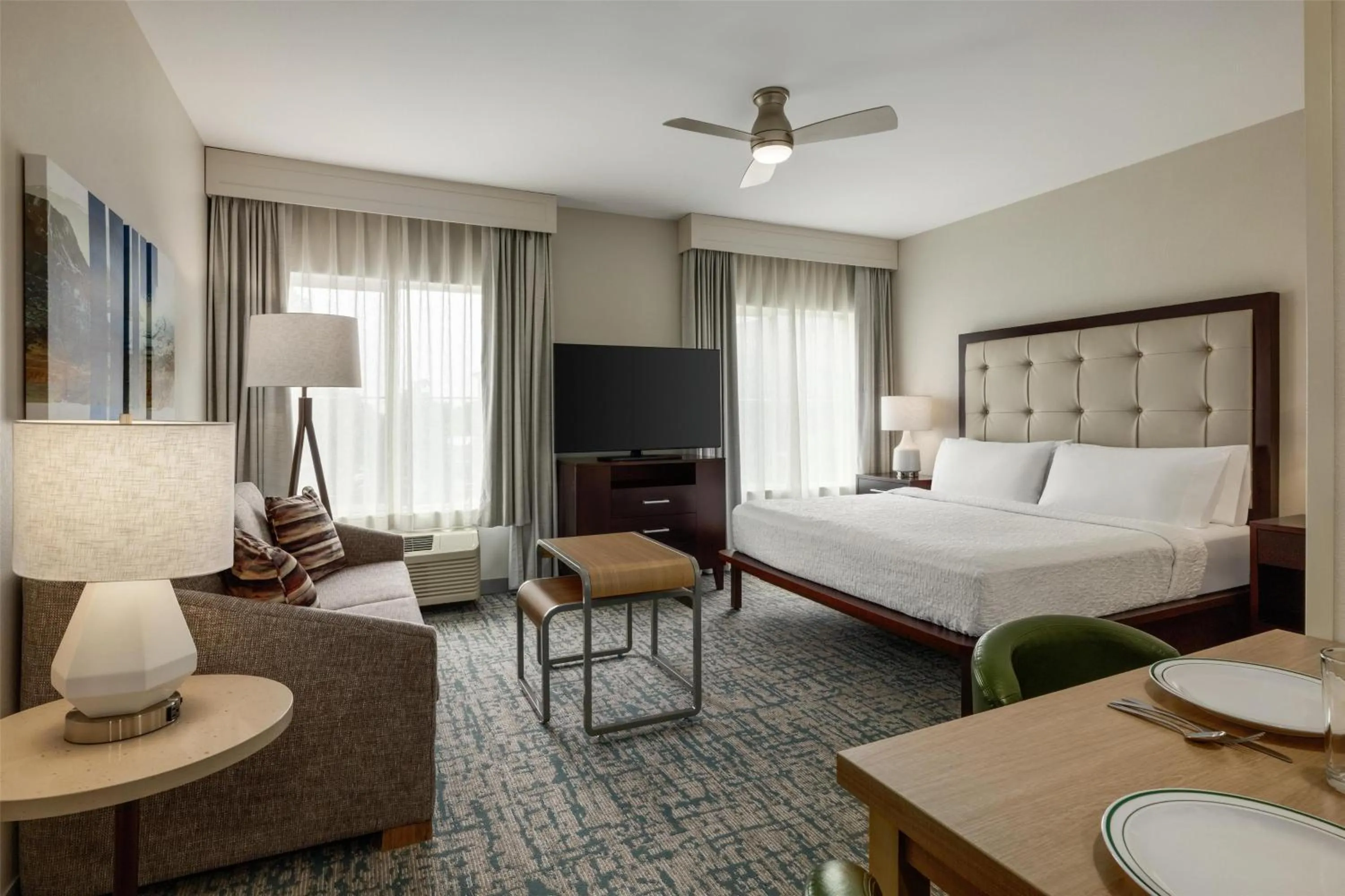 Living room, Bed in Homewood Suites by Hilton Denver West - Lakewood