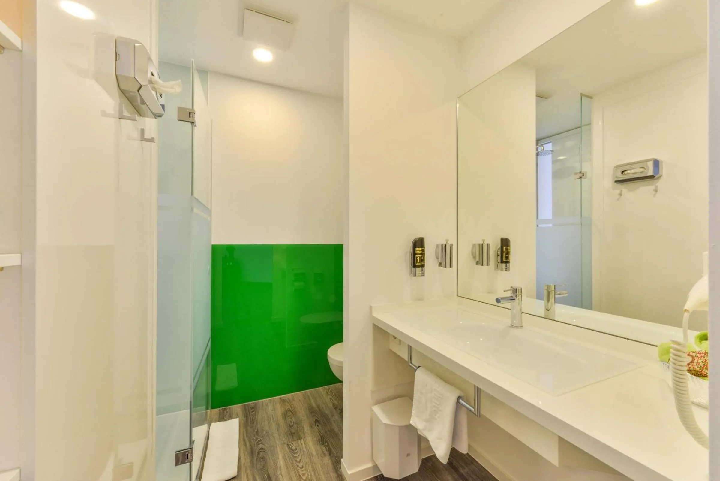 Bathroom in Hotel Günter