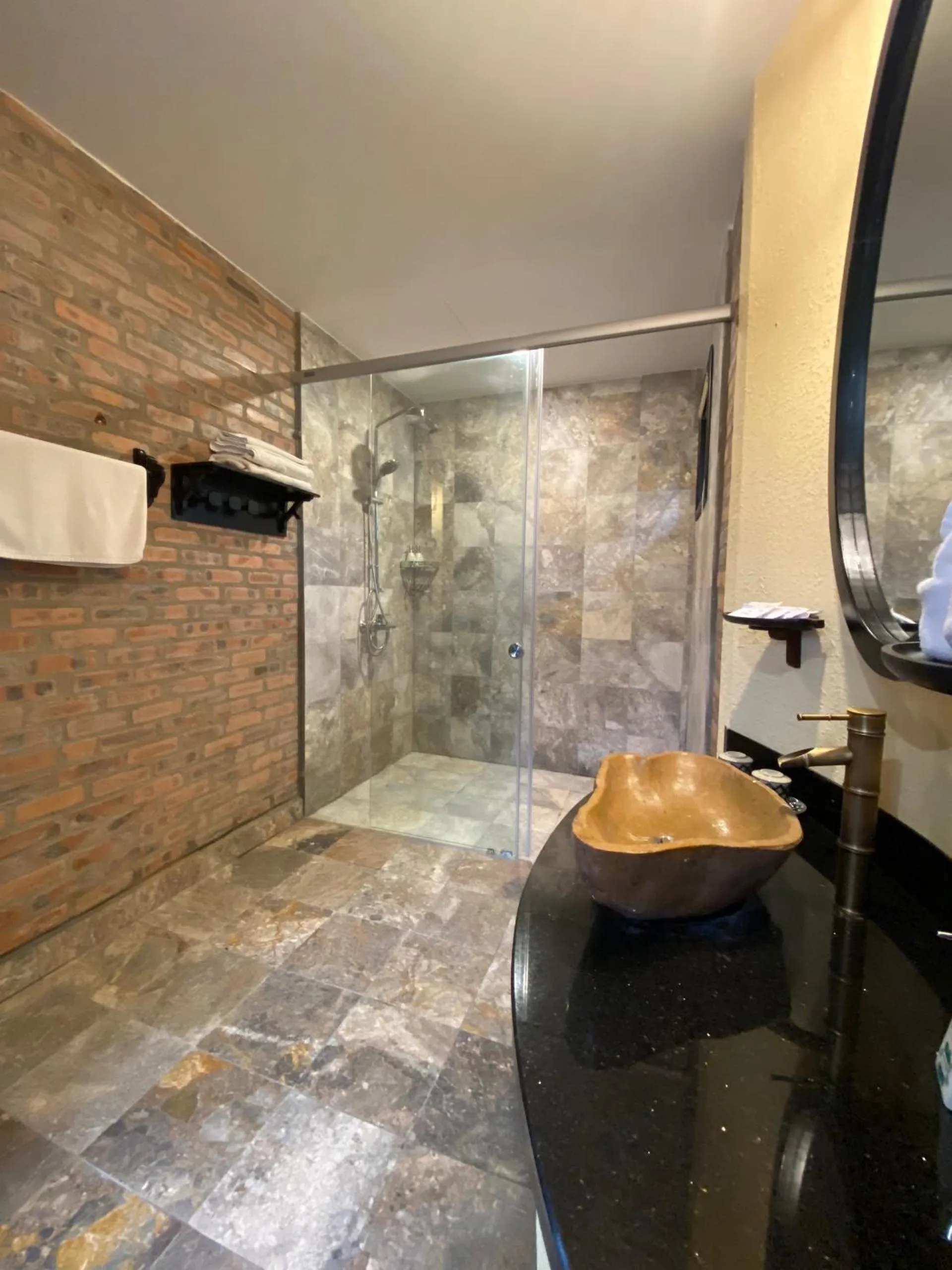 Shower in Hue Ecolodge