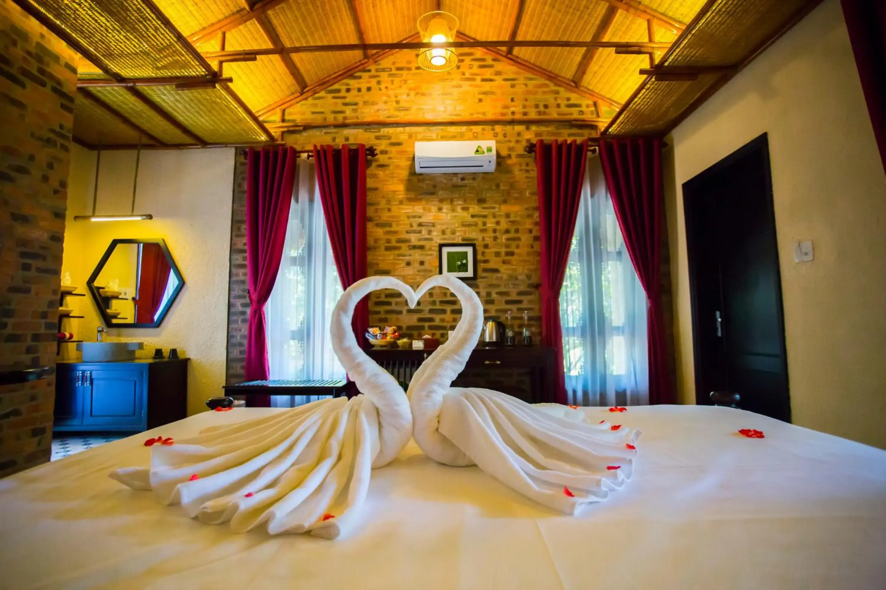 Bed in Hue Ecolodge Bed in Hue Ecolodge