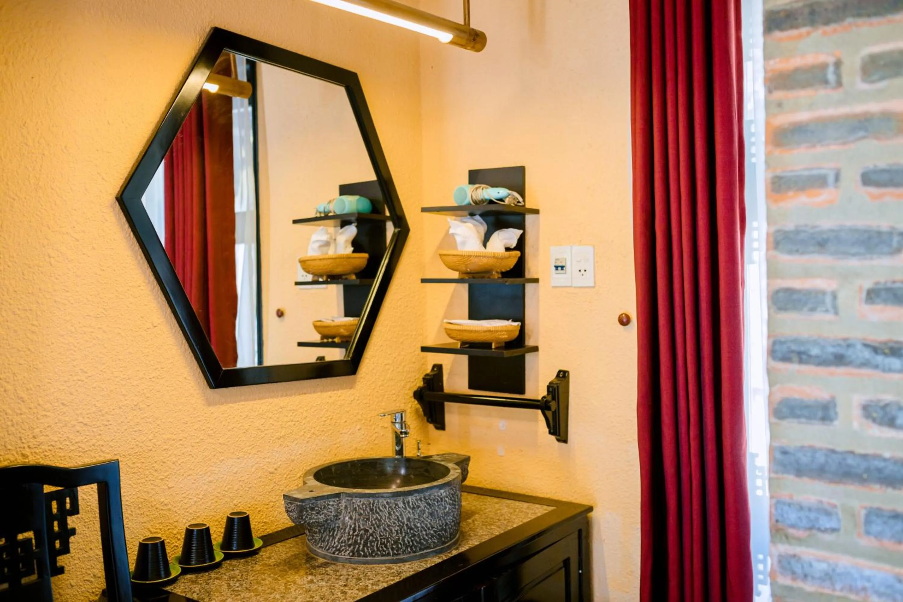 Bathroom in Hue Ecolodge