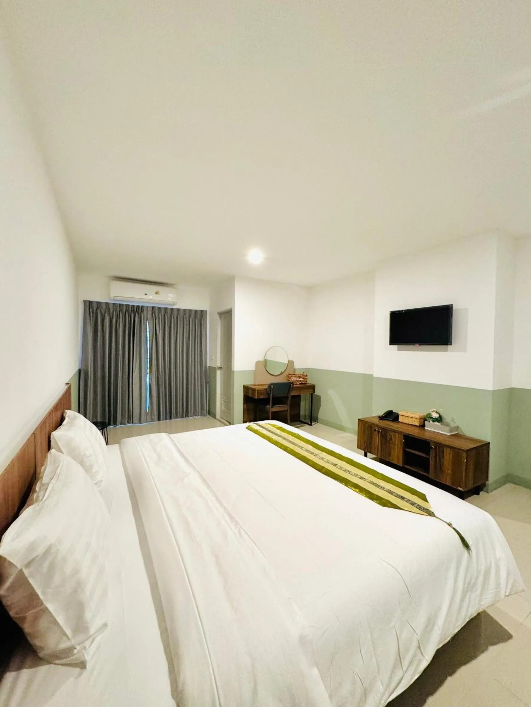 Bed in iChapter Hotel Suvarnabhumi
