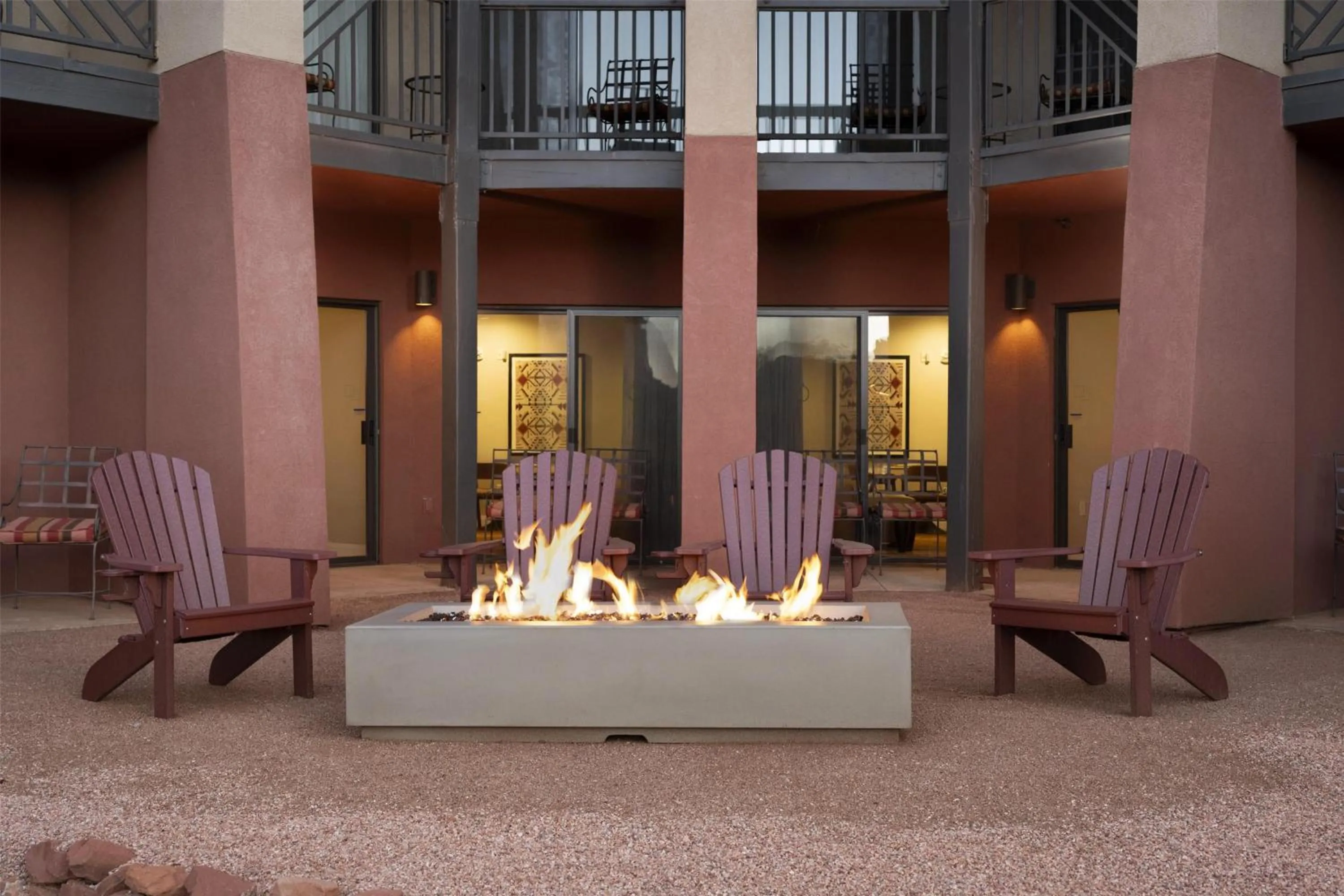 Inner courtyard view in Hilton Sedona Resort at Bell Rock