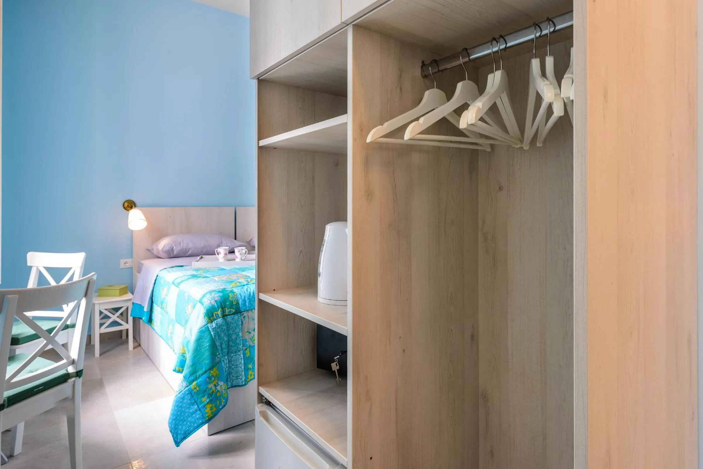 Coffee/tea facilities, Bed in Stradun View En Suite Rooms & Studio