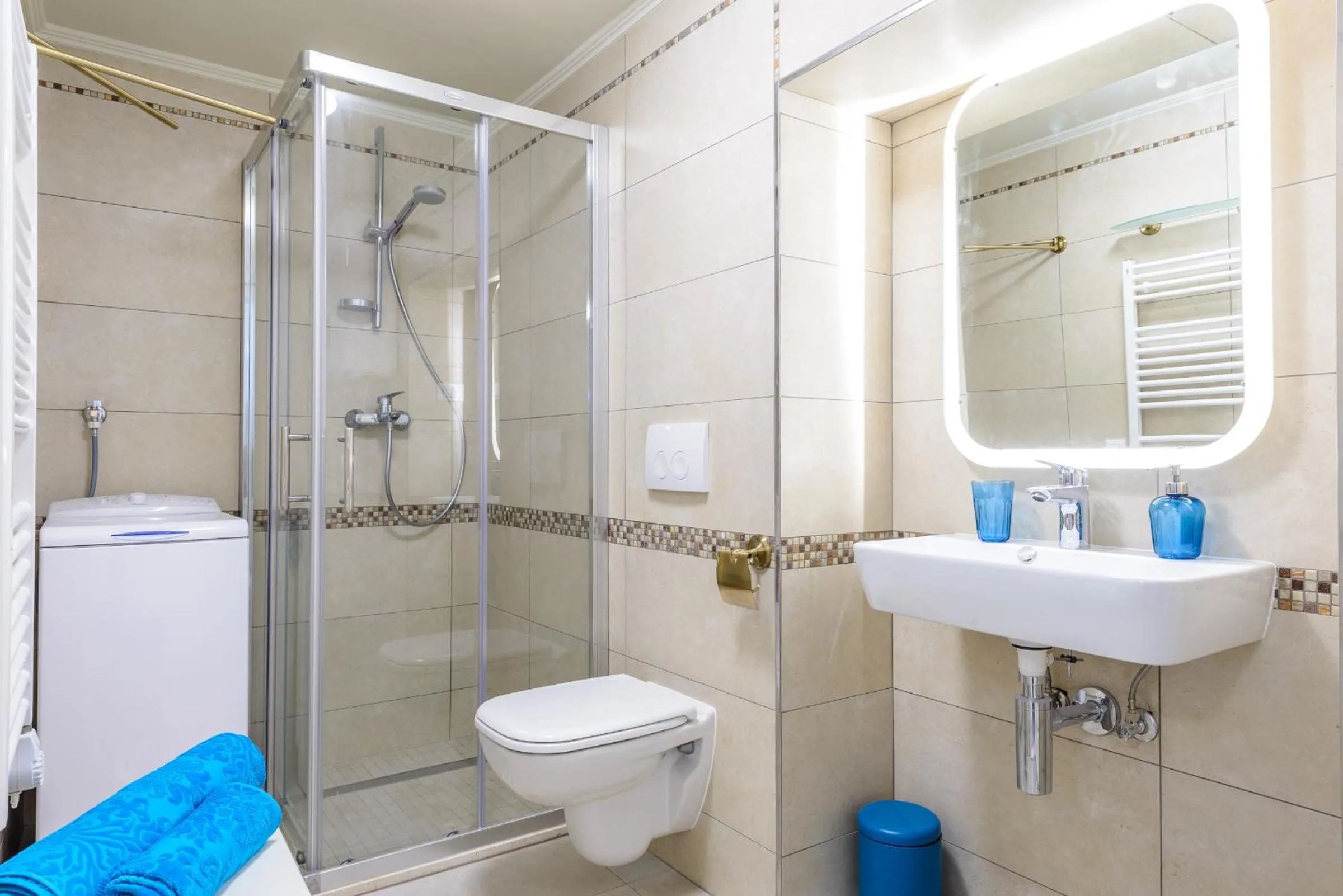 Shower in Stradun View En Suite Rooms & Studio