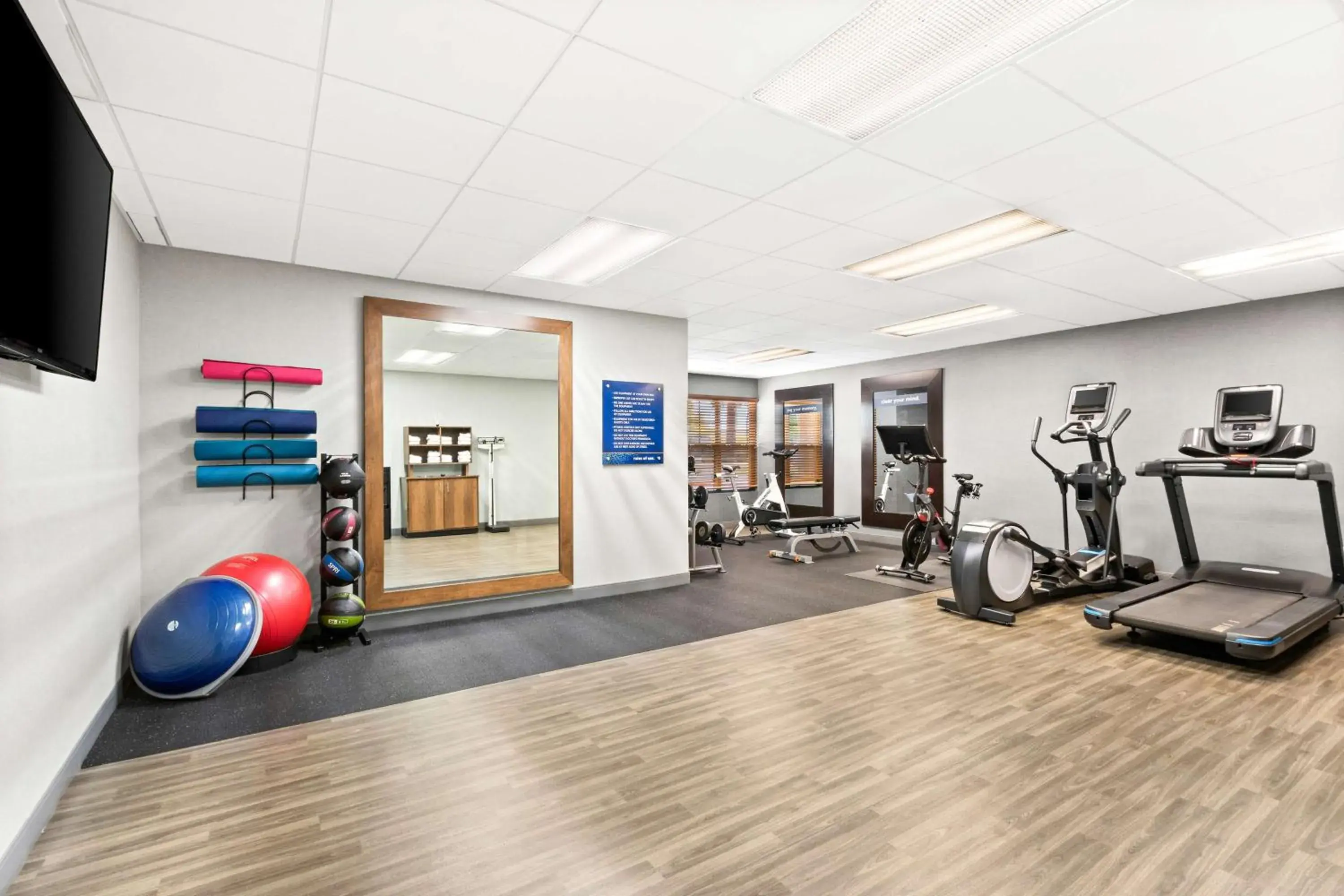 Fitness centre/facilities in Hampton Inn & Suites Phoenix-Goodyear Fitness centre/facilities in Hampton Inn & Suites Phoenix-Goodyear