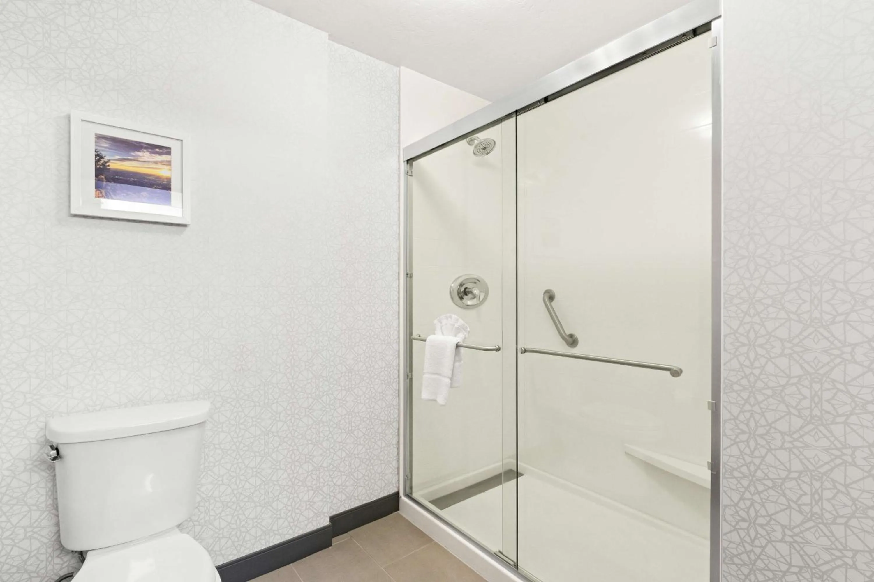 Bathroom in Hampton Inn & Suites Phoenix-Goodyear