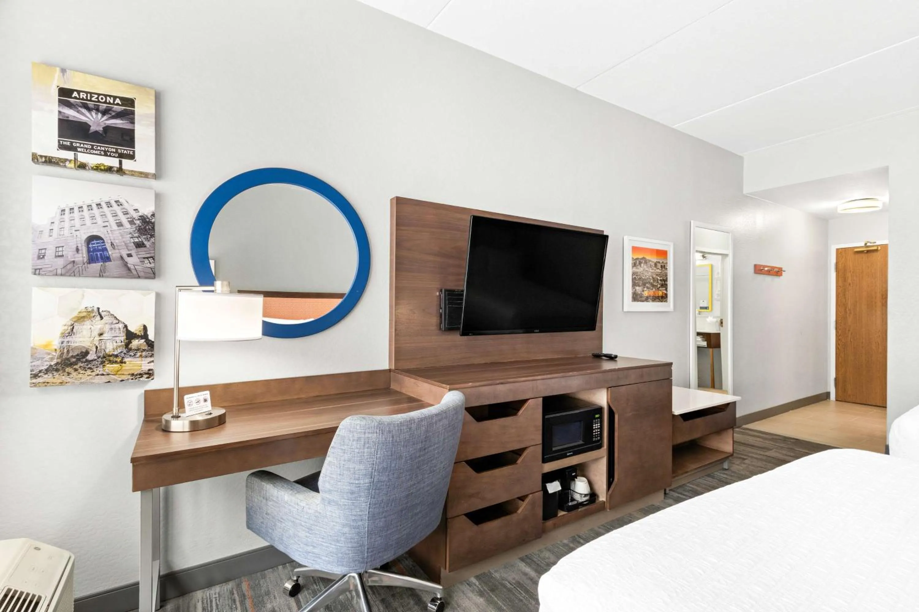 Bedroom, Bed in Hampton Inn & Suites Phoenix-Goodyear