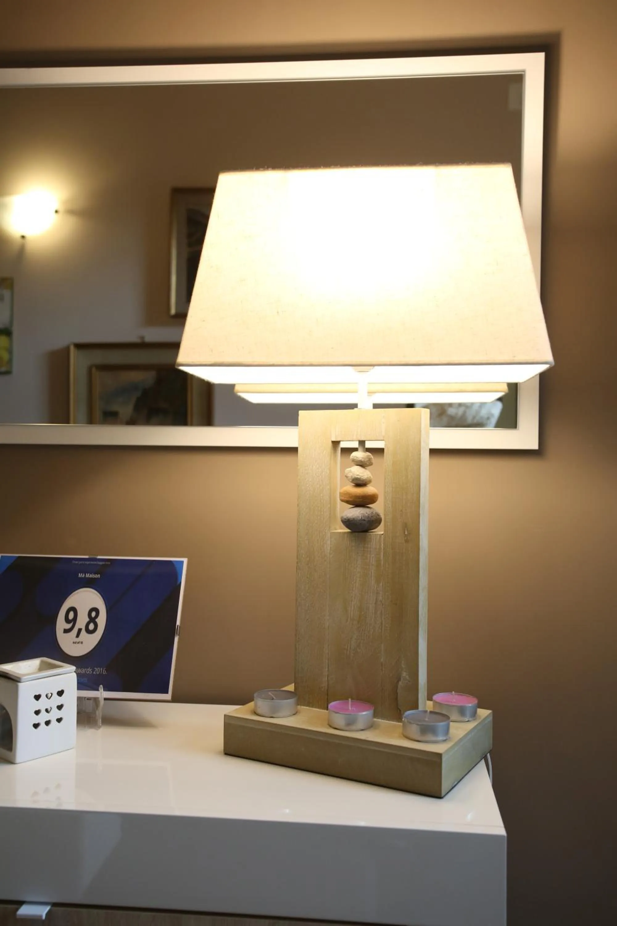 Decorative detail in Mà Maison