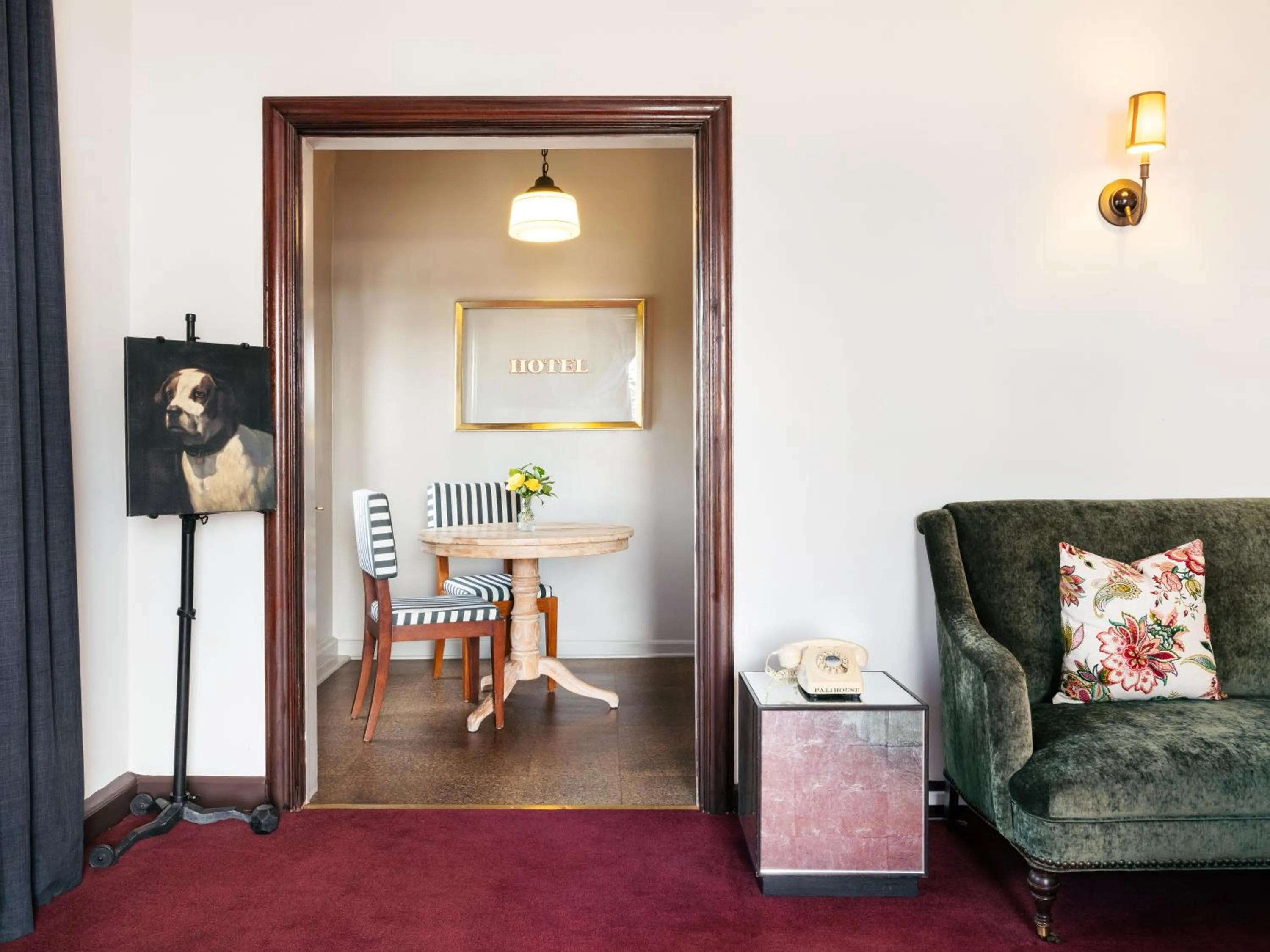 Living room in Palihouse Santa Monica