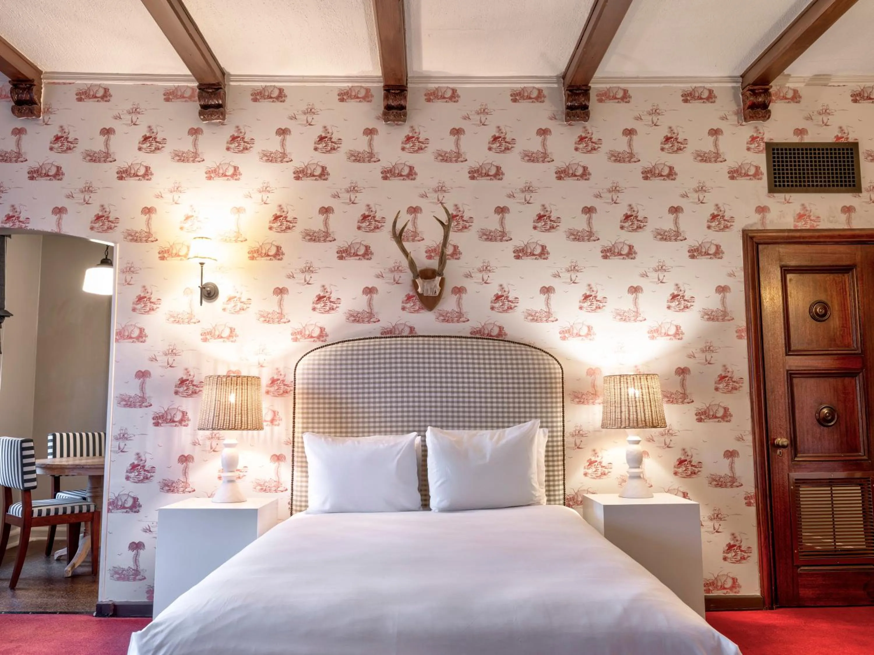 Bed in Maison Twenty Seven