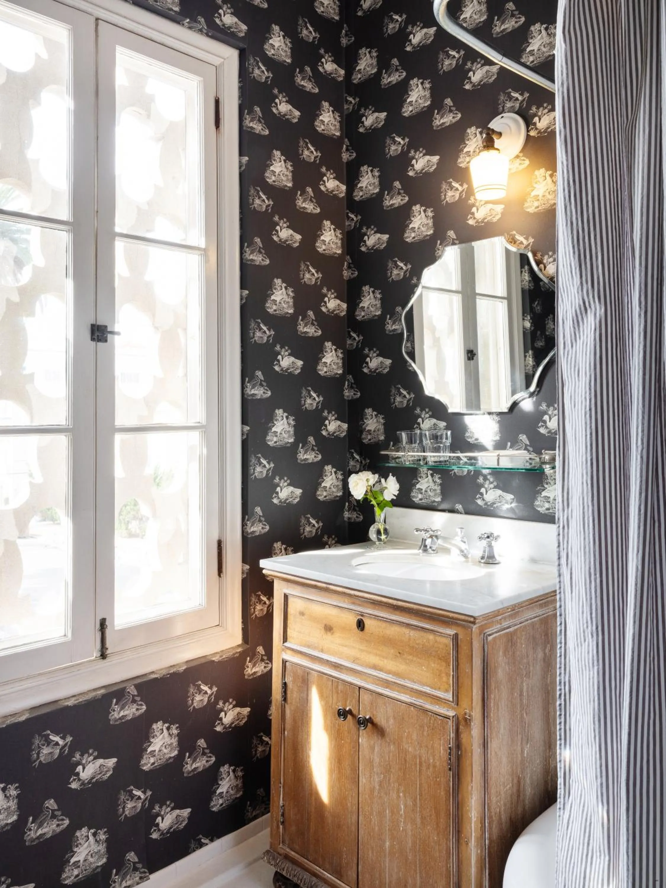 Bathroom in Palihouse Santa Monica