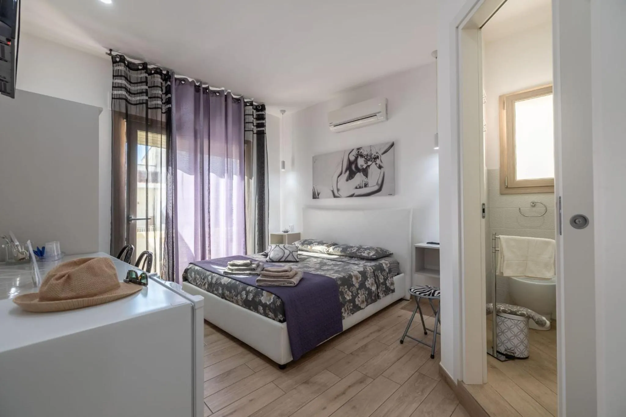 Bedroom, Bed in B&B DreAm Porto Cesareo